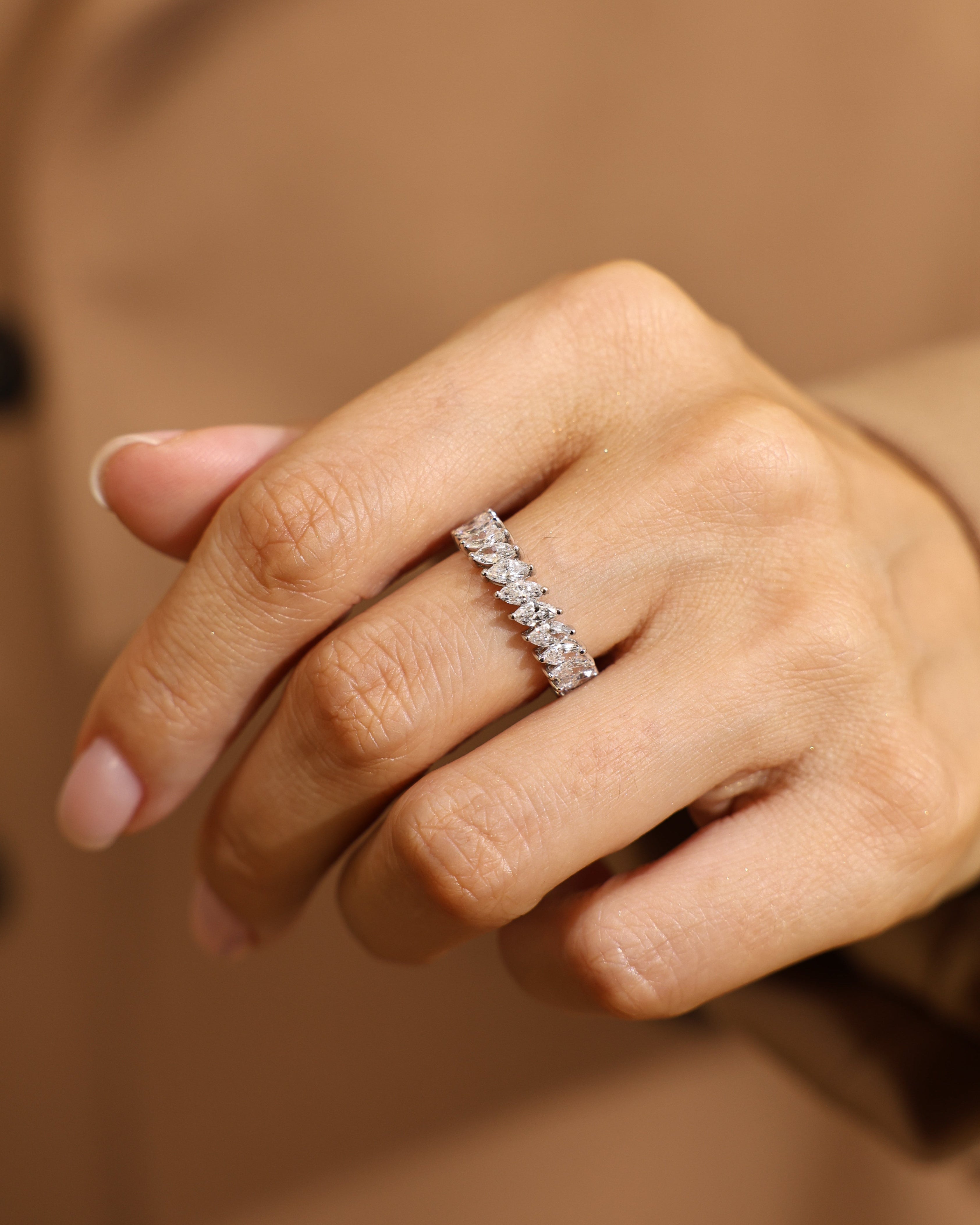 ENDLESS RING - MARQUISE CUT 2,82 ct.