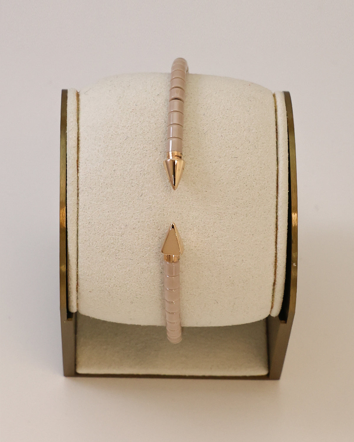 Beige Ceramic Flexible Bangle in 18K Rose Gold