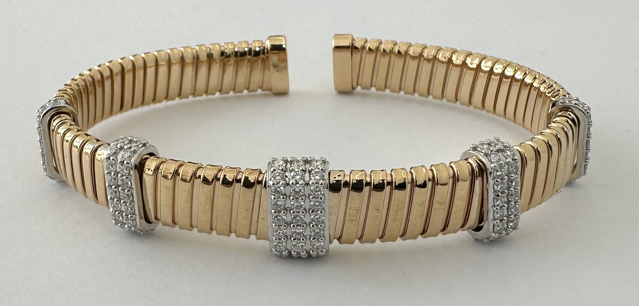 0.86 ct 18K Rose Gold Pave Diamond Bangle