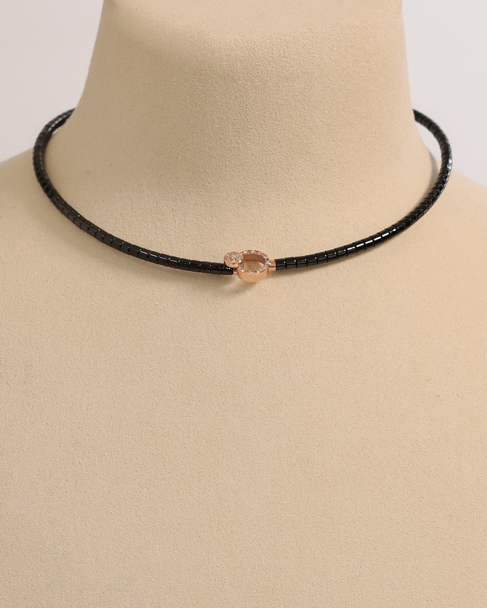 CERAMIC DIAMOND NECKLACE
