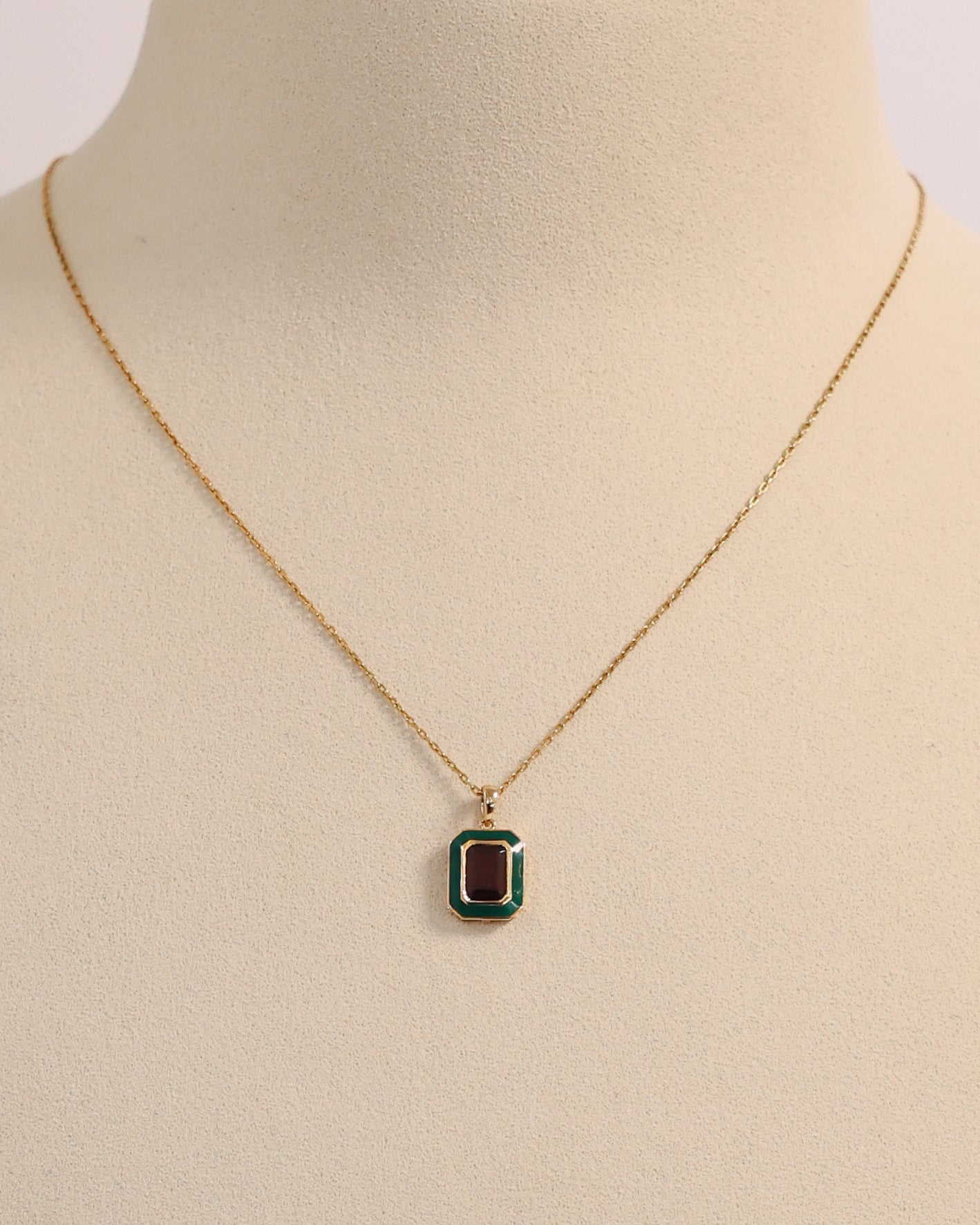 NATURAL GARNET & ENAMEL PENDANT