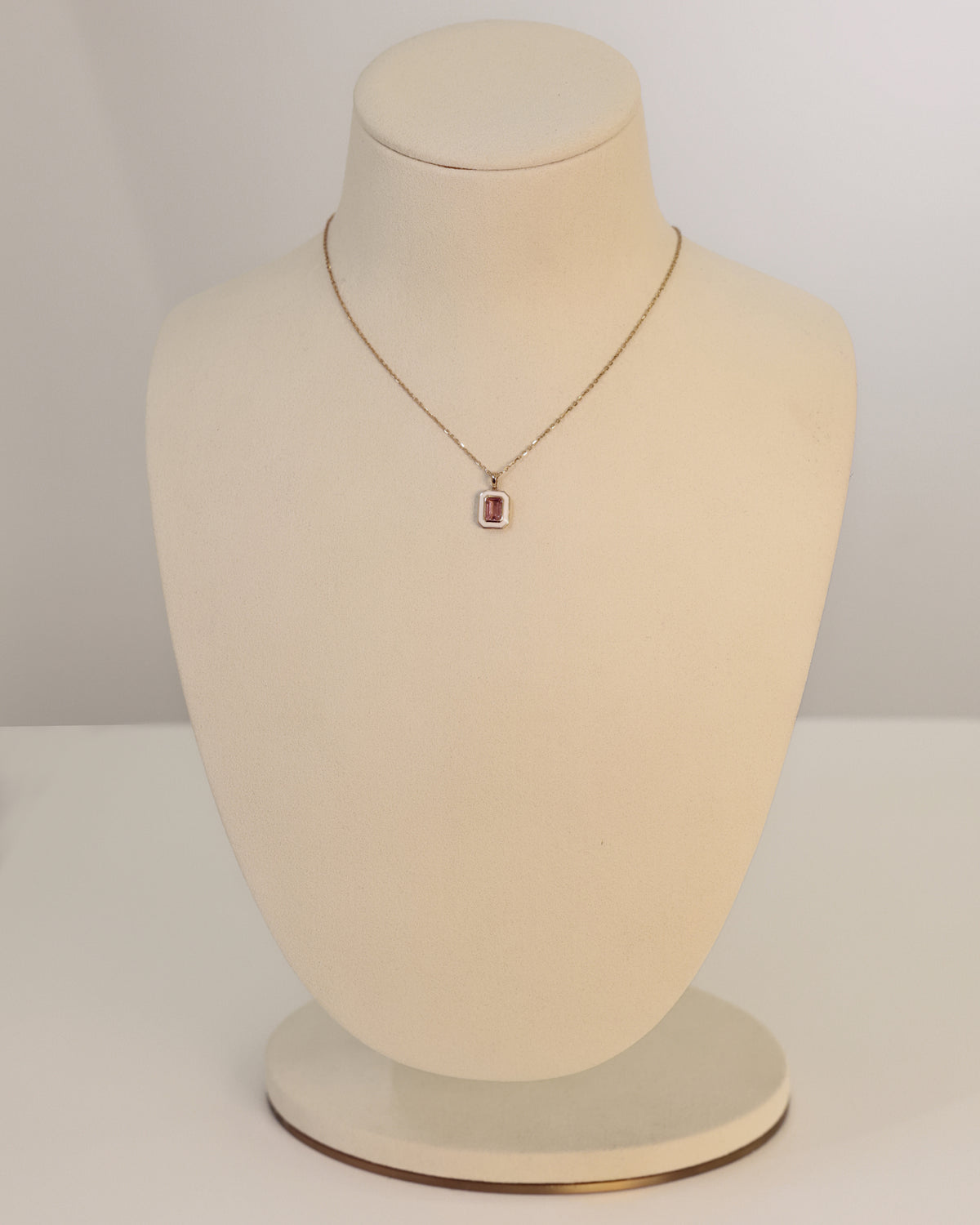 Pink Tourmaline Pendant in 18K Yellow Gold – view 2