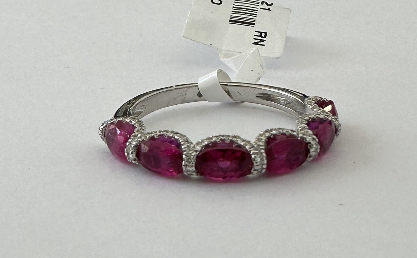 0.27 ct Diamond and Pink Ruby Ring in 18K White Gold