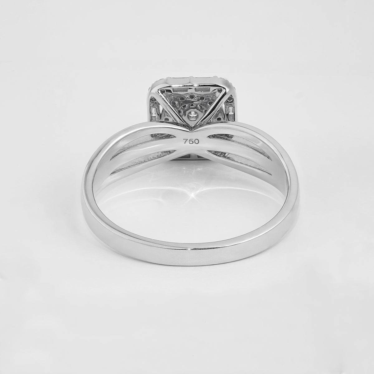 Baguette and Round Diamond Geometric Halo Ring in 18K White Gold – view 5