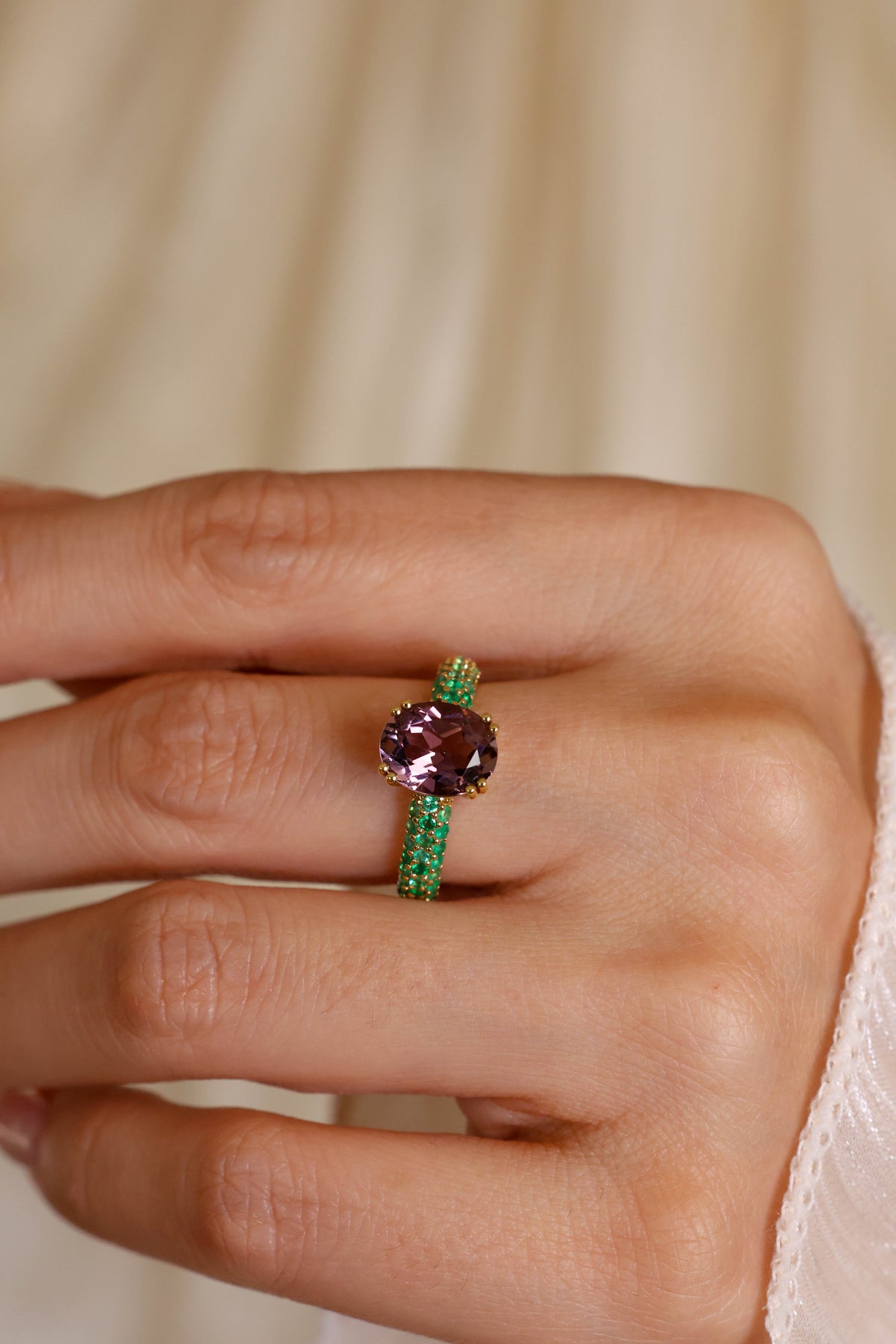 Amethyst and Emerald Pavé Ring in 18K Yellow Gold – view 2
