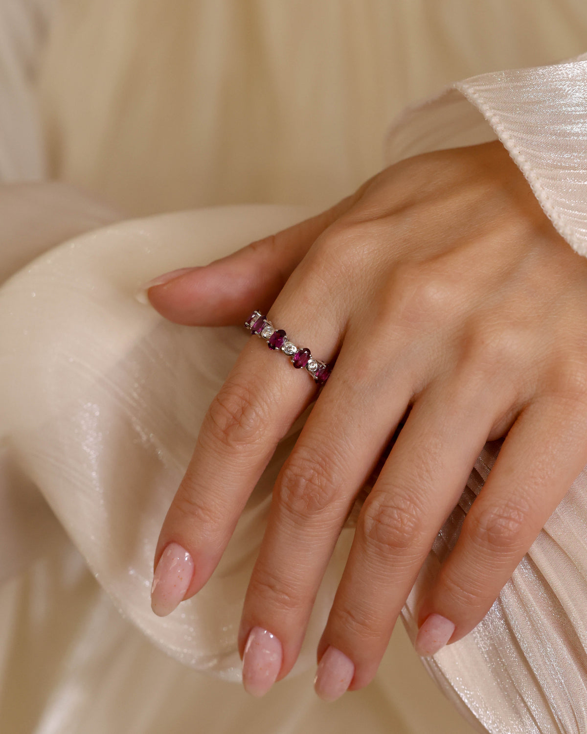 Amethyst & Diamond Mosaic Ring in 18K White Gold, 1.53 ct