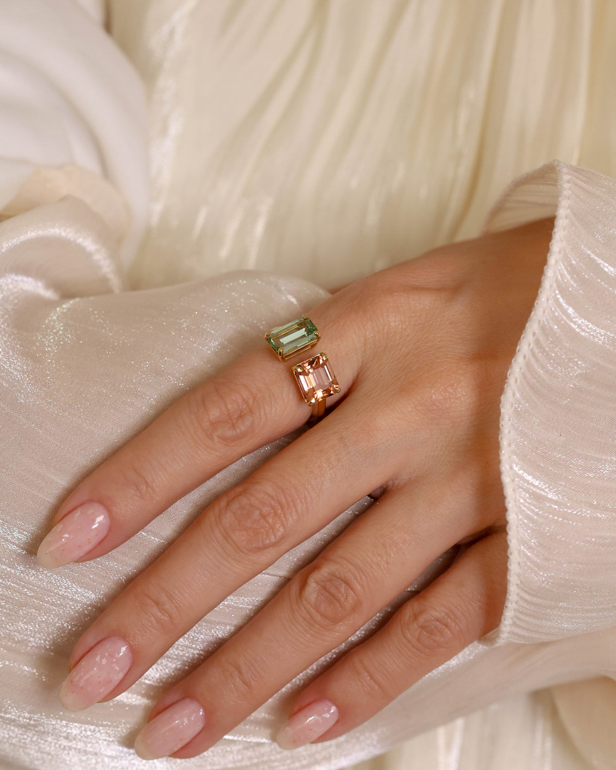Color Stone Toi et Moi Ring in 18K Yellow Gold, 4.63 ct