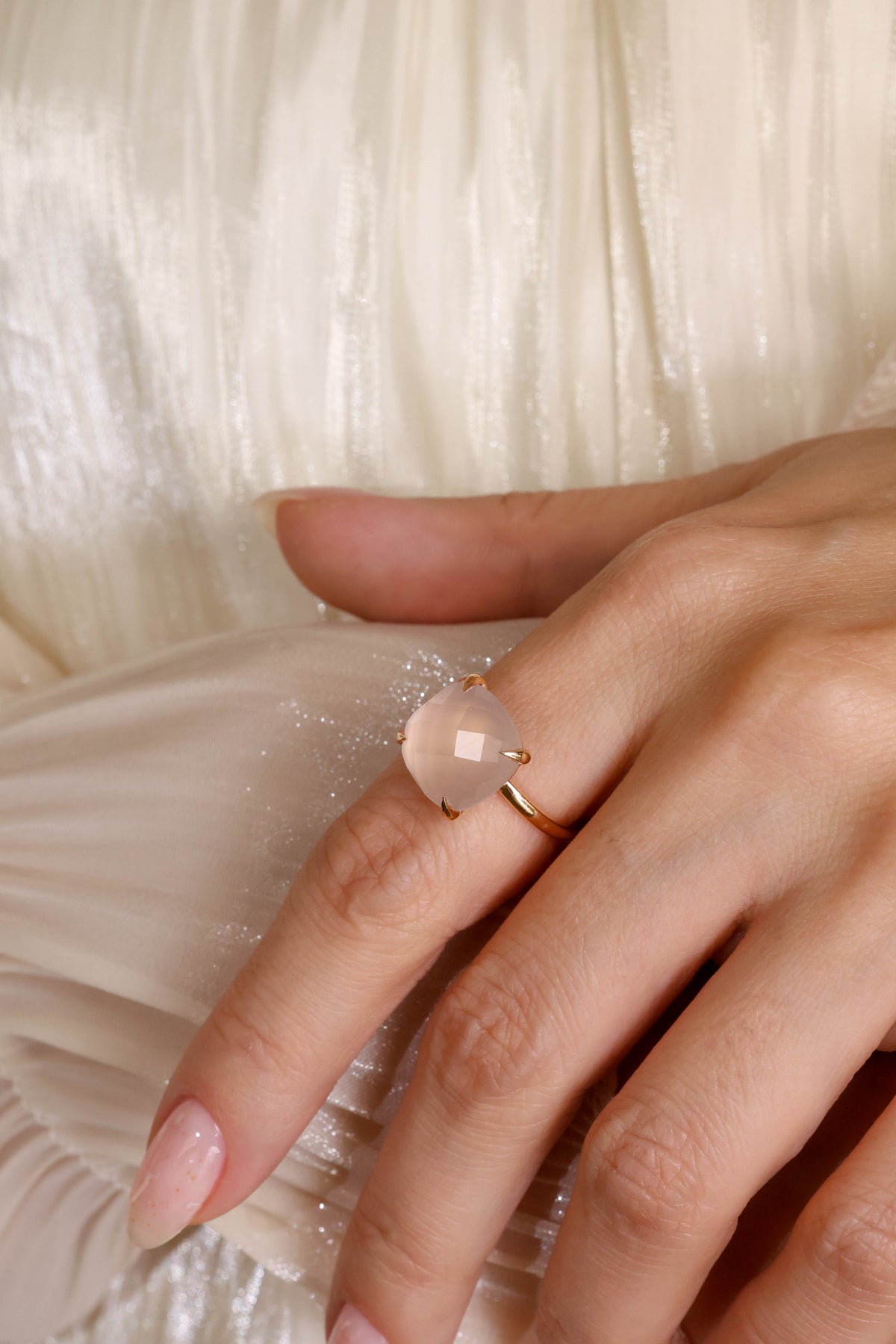 Rose Quartz Statement Ring in 18K Rose Gold – view 2