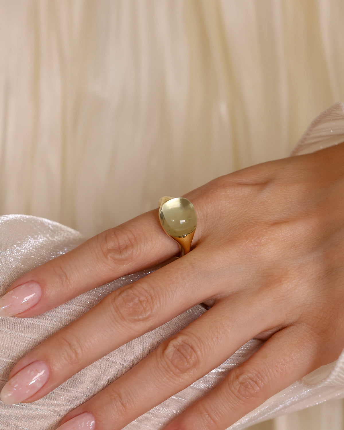 Cabochon Lemon Quartz Ring in 18K Yellow Gold