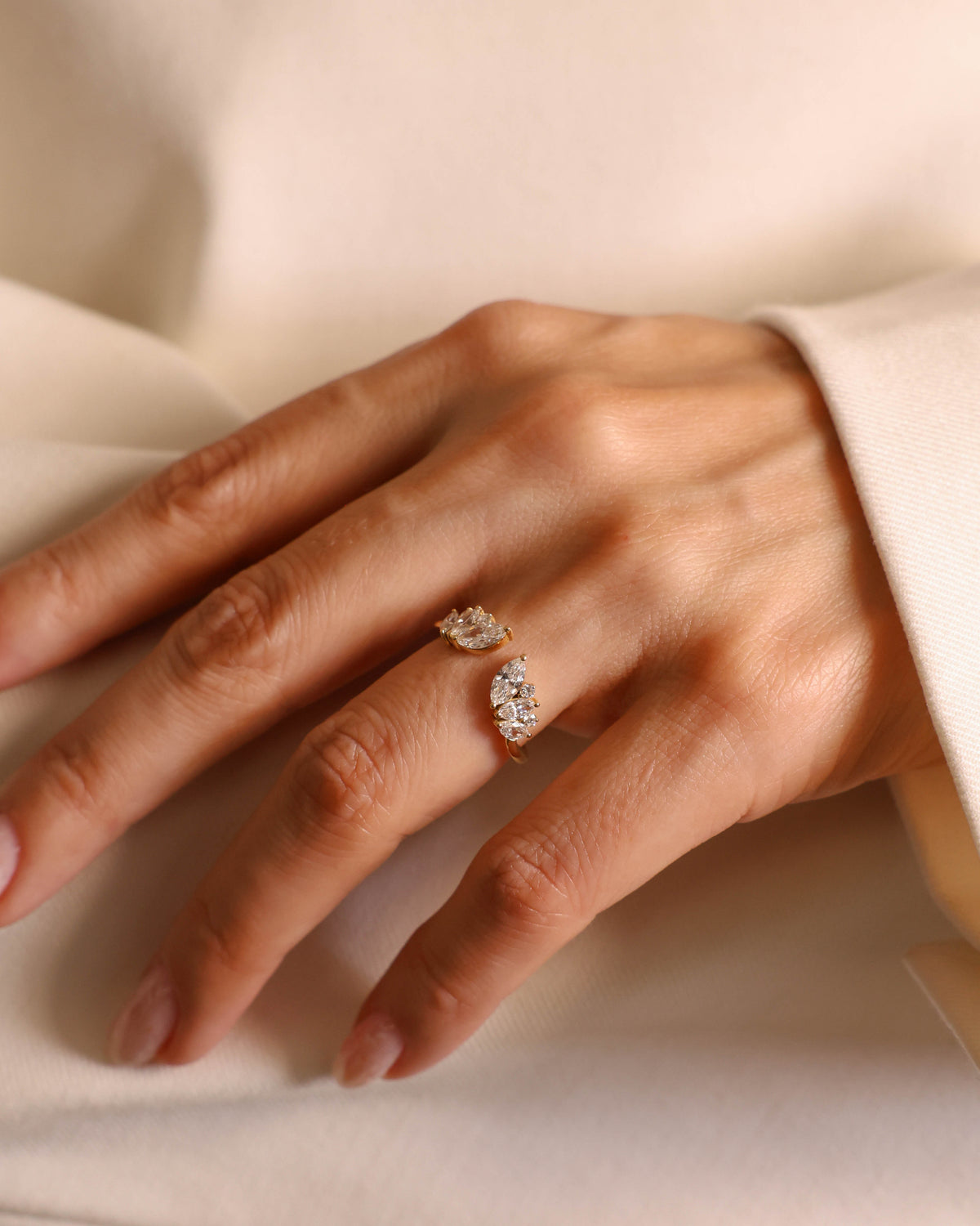 1.05 ct Marquise Lab Diamond Ring in 18K Yellow Gold