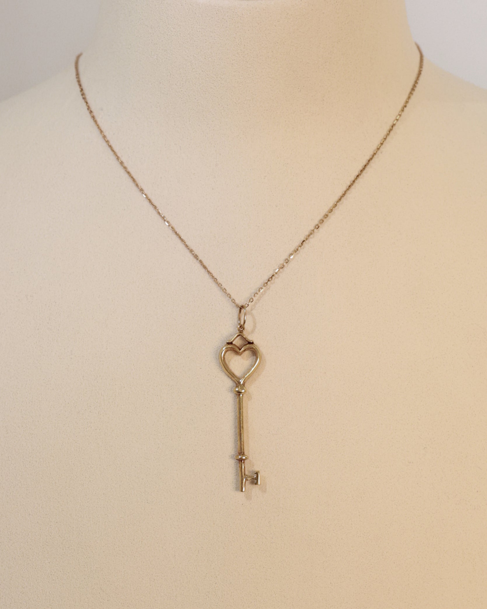 GOLD KEY PENDANT