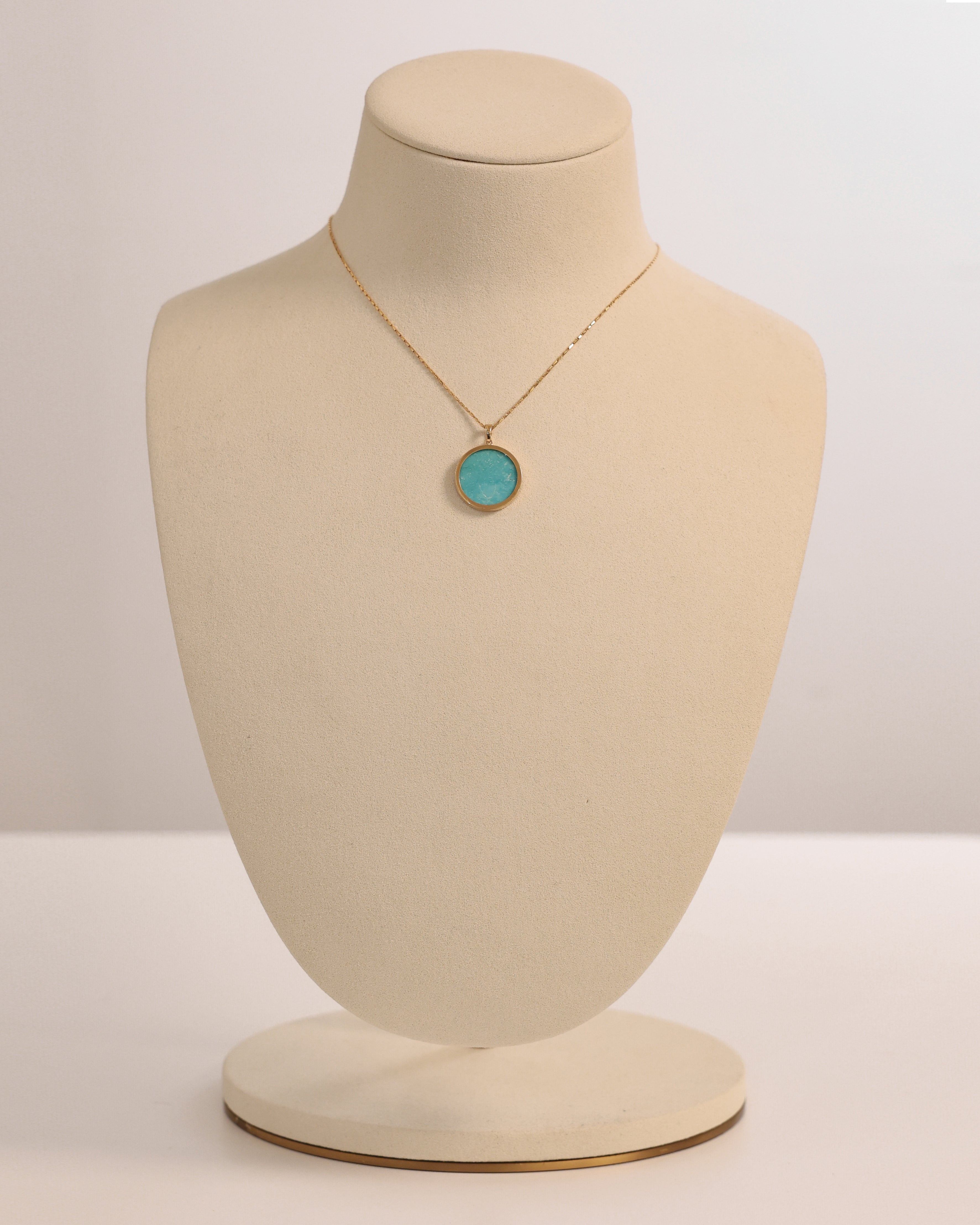 TURQUOISE BIG CIRCLE PENDANT