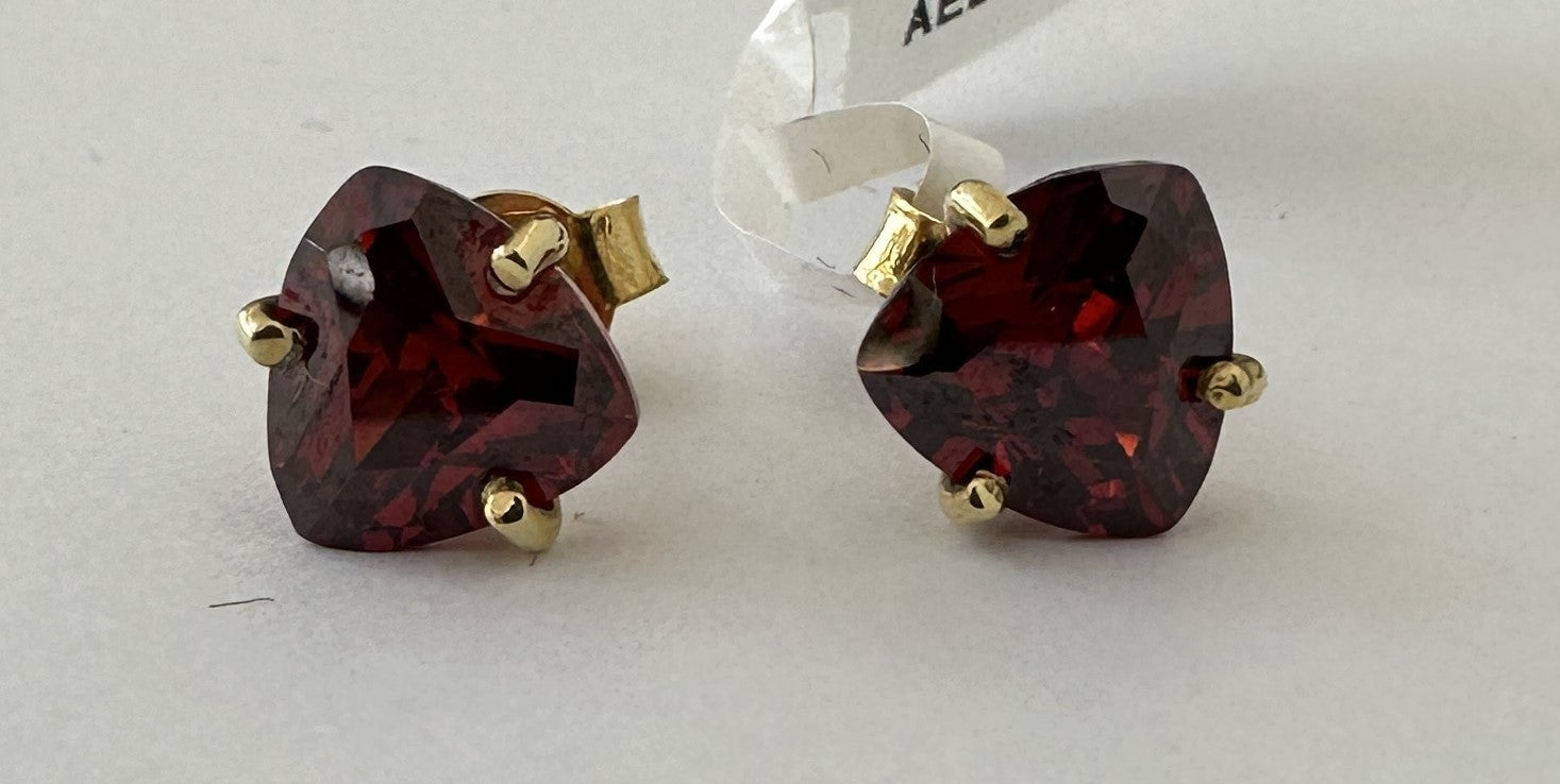 18K Yellow Gold Citrine Stud Earrings