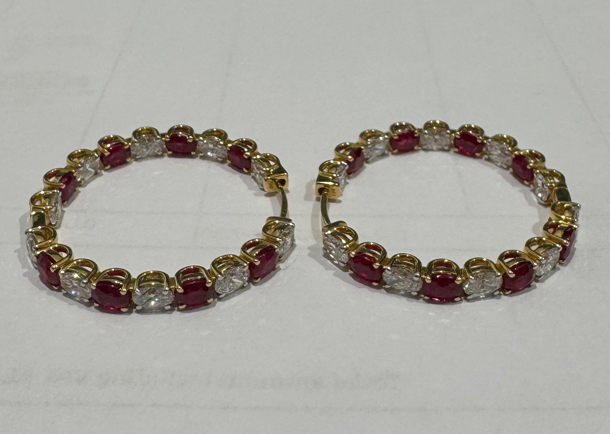 2.87 ct oval cut ruby and lab grown diamond 18k yellow gold earring