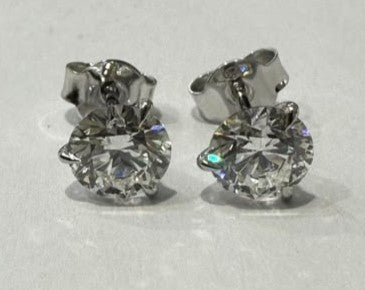2.09 ct lab grown diamond 18k white gold earring