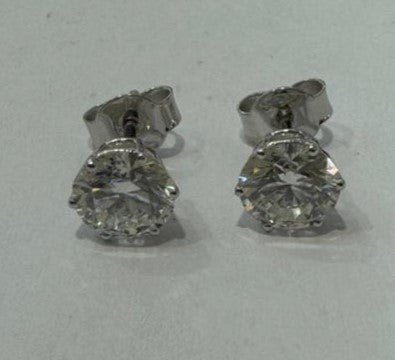 2.10 ct lab grown diamond 18k white gold earring