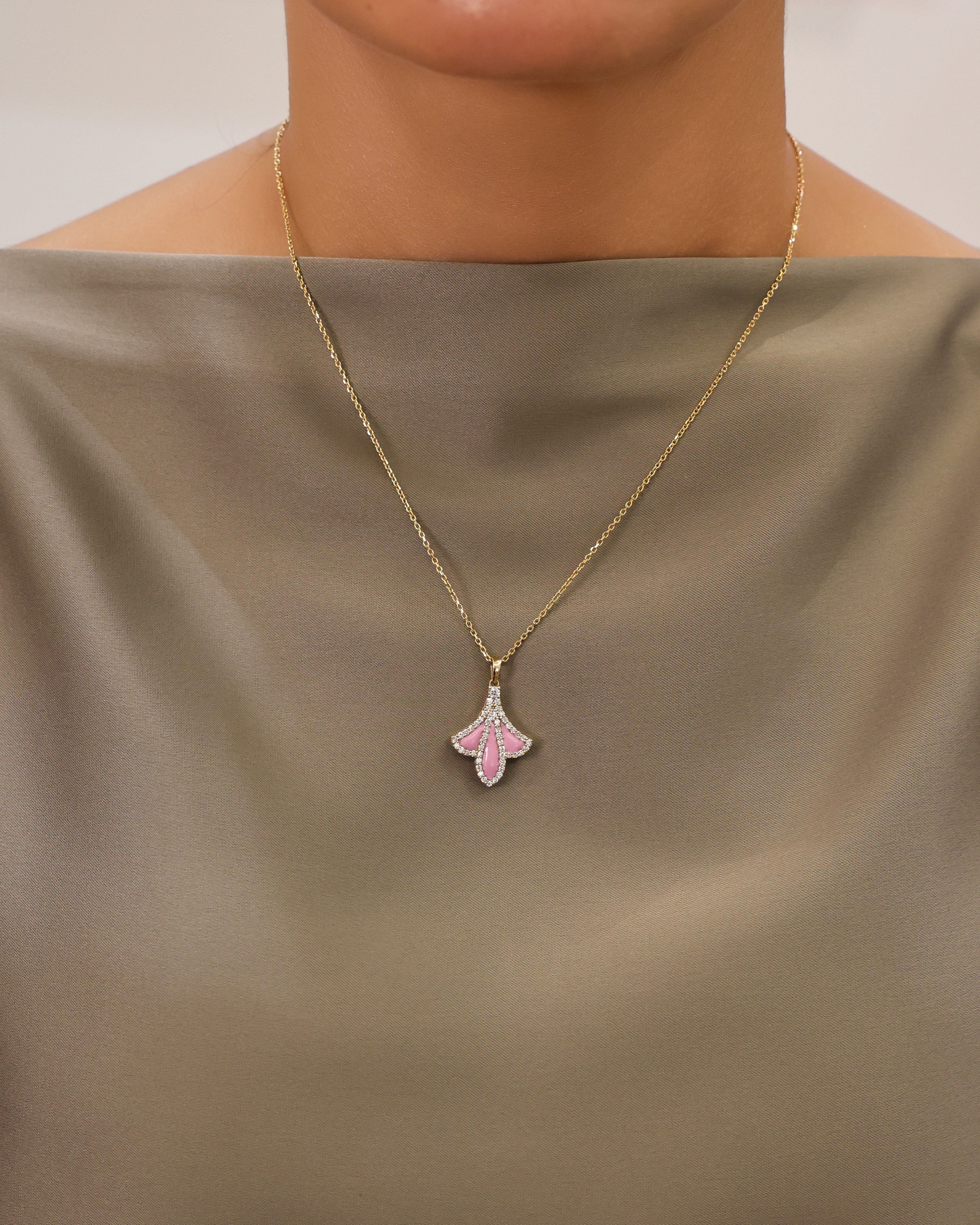 PINK ENAMEL NECKLACE WITH  NATURAL DIAMOND