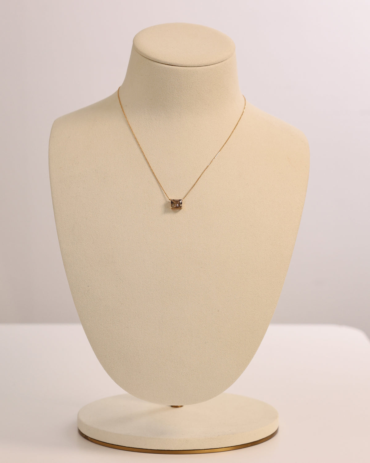 Smoky Topaz Necklace in 18K Yellow Gold – view 2