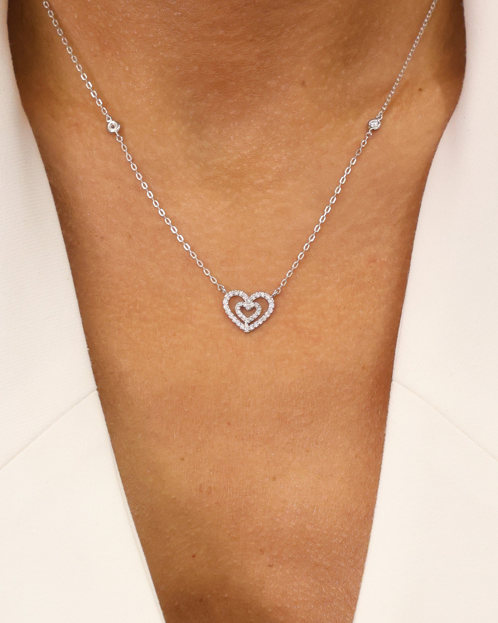 HEART NECKLACE NATURAL DIAMOND