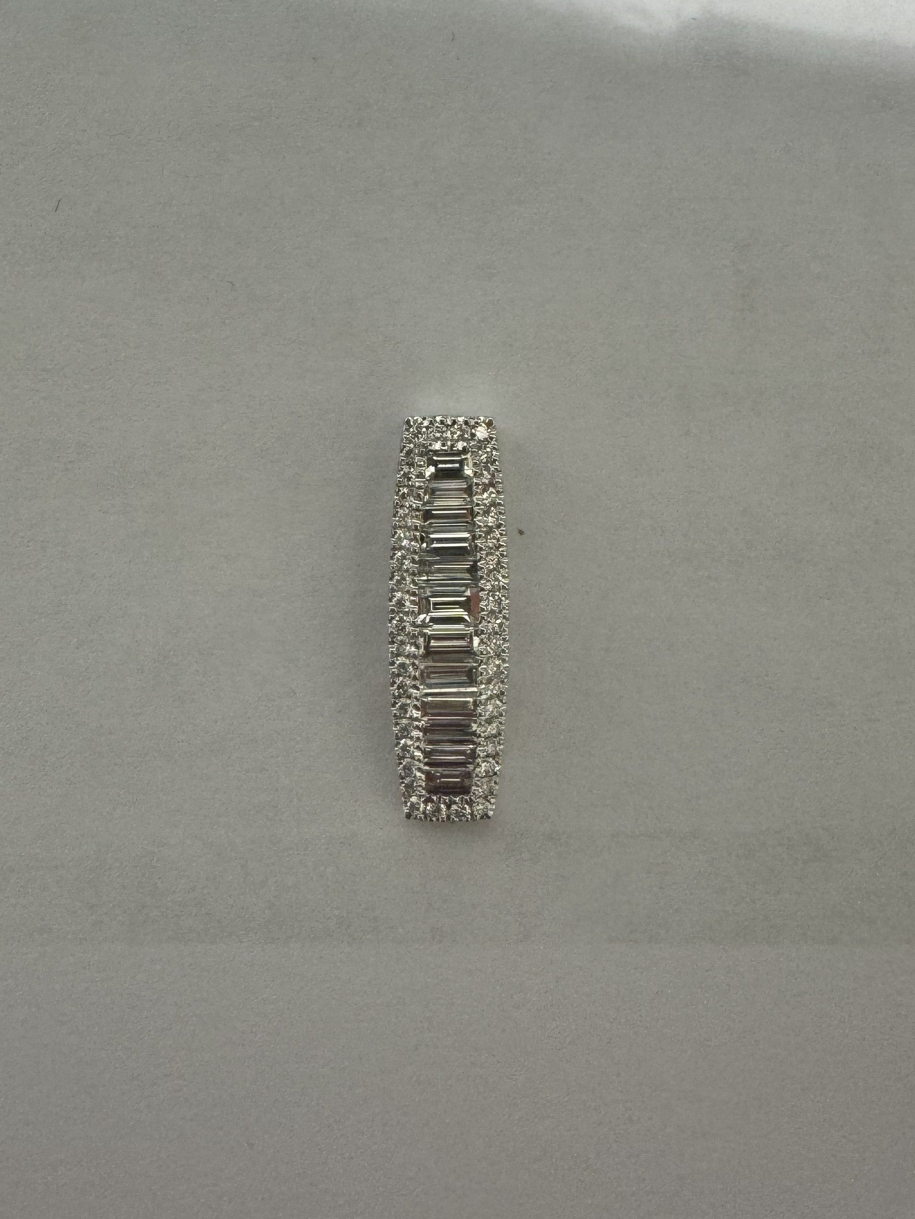 1.12 ct baguette cut diamond 18k white gold pendant