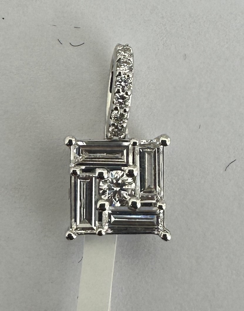 0.59 ct baguette cut diamond 18k white gold pendant