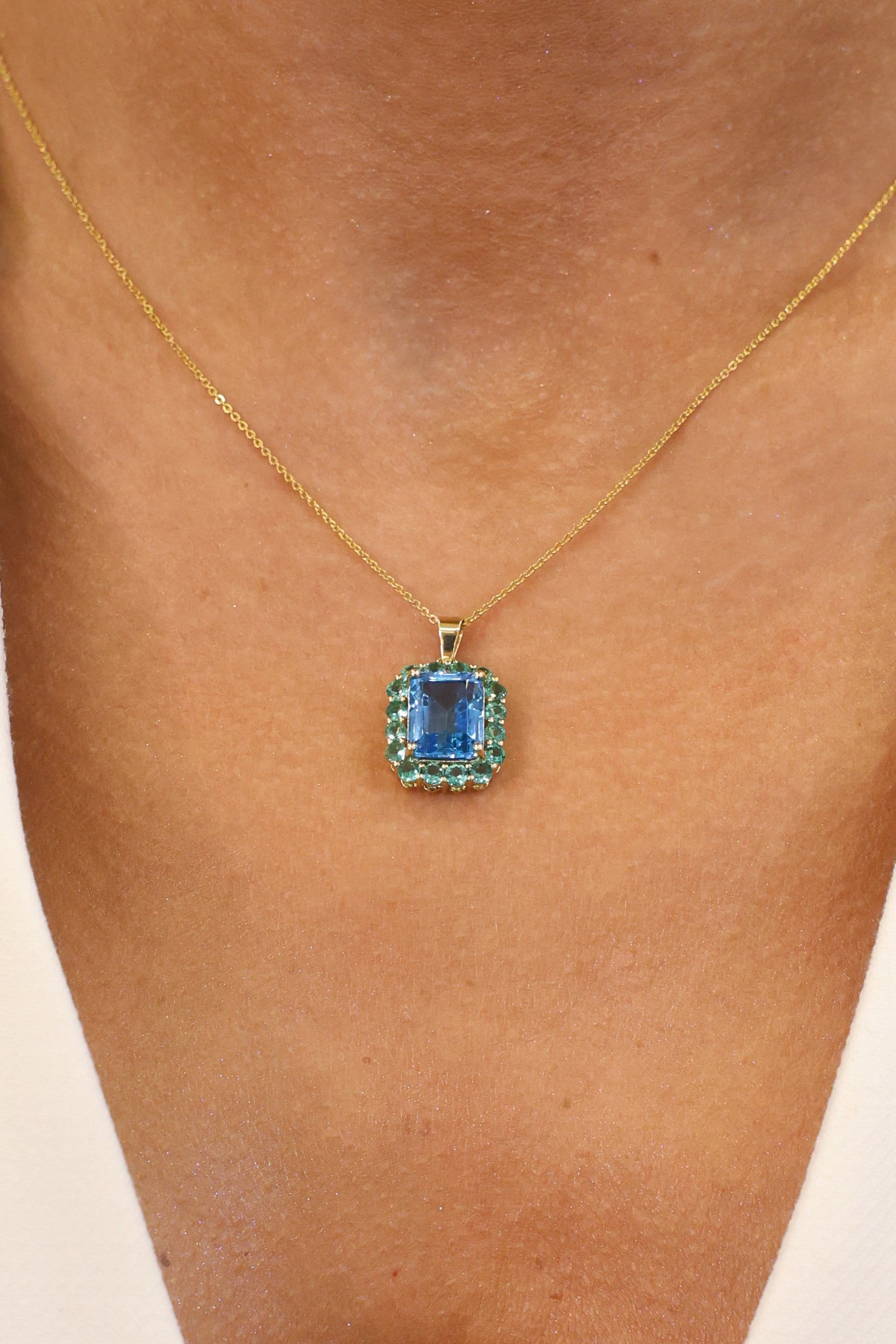 BLUE TOPAZ PENDANT