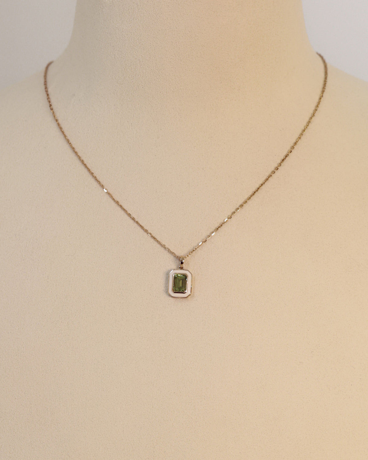 Color Stone Pendant in 18K Yellow Gold, 1.01 ct