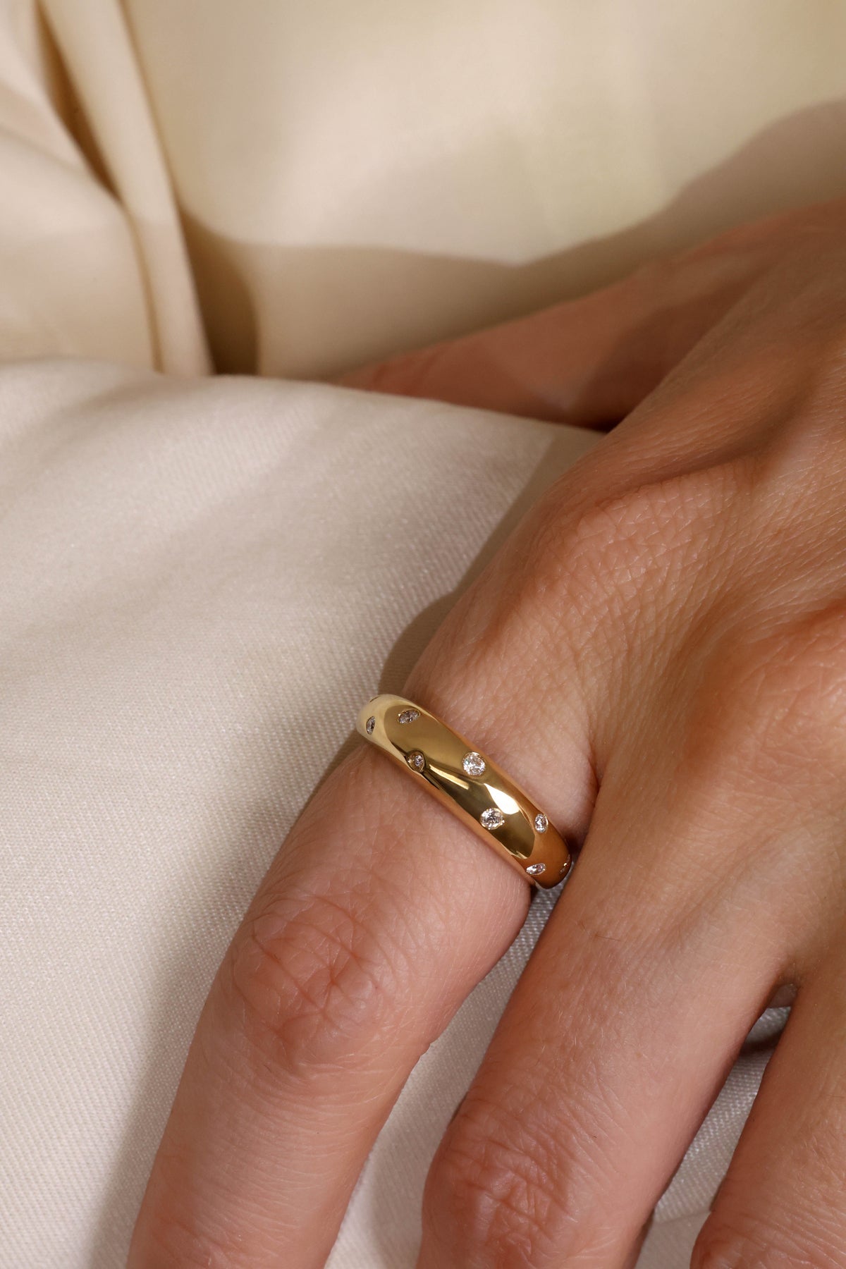 Starburst Flush-Set Diamond Dome Ring in 18K Yellow Gold – view 2