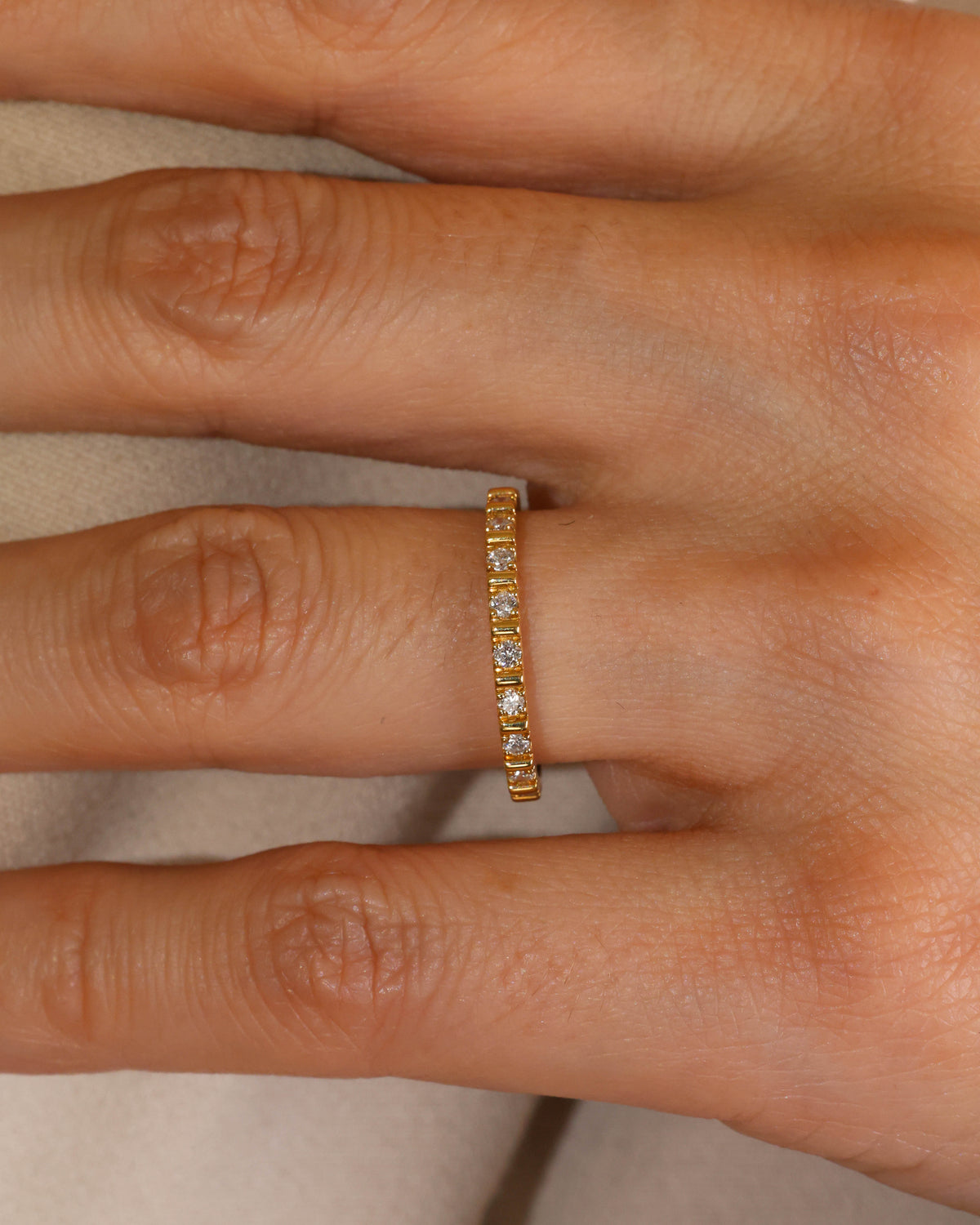 Round Diamond Bar-Set Eternity Ring in 18K Yellow Gold – view 3