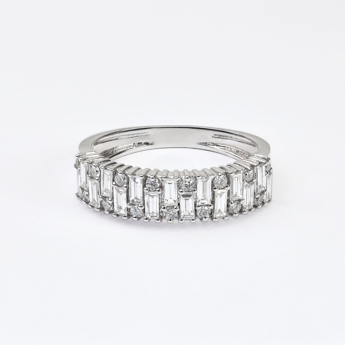 Baguette and Round Diamond Eternity Ring – front view – DRN00254