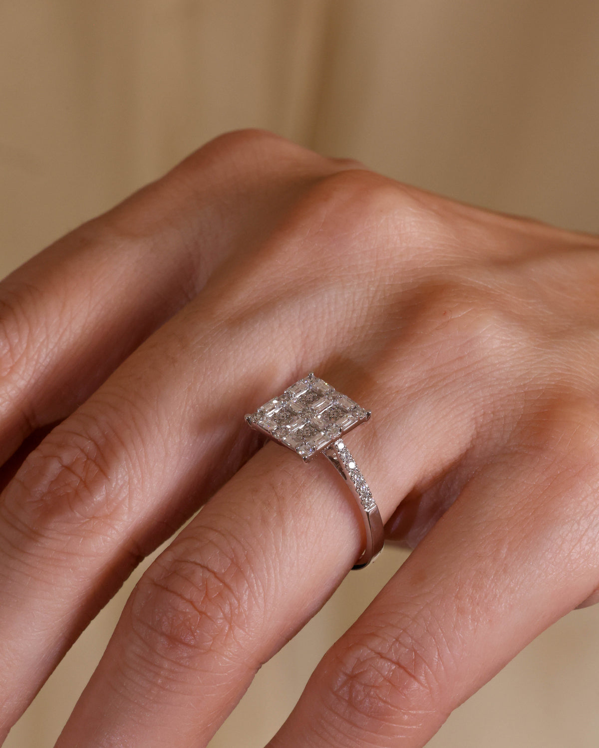 Baguette and Round Diamond Chessboard Cluster Ring in 18K White Gold – view 2