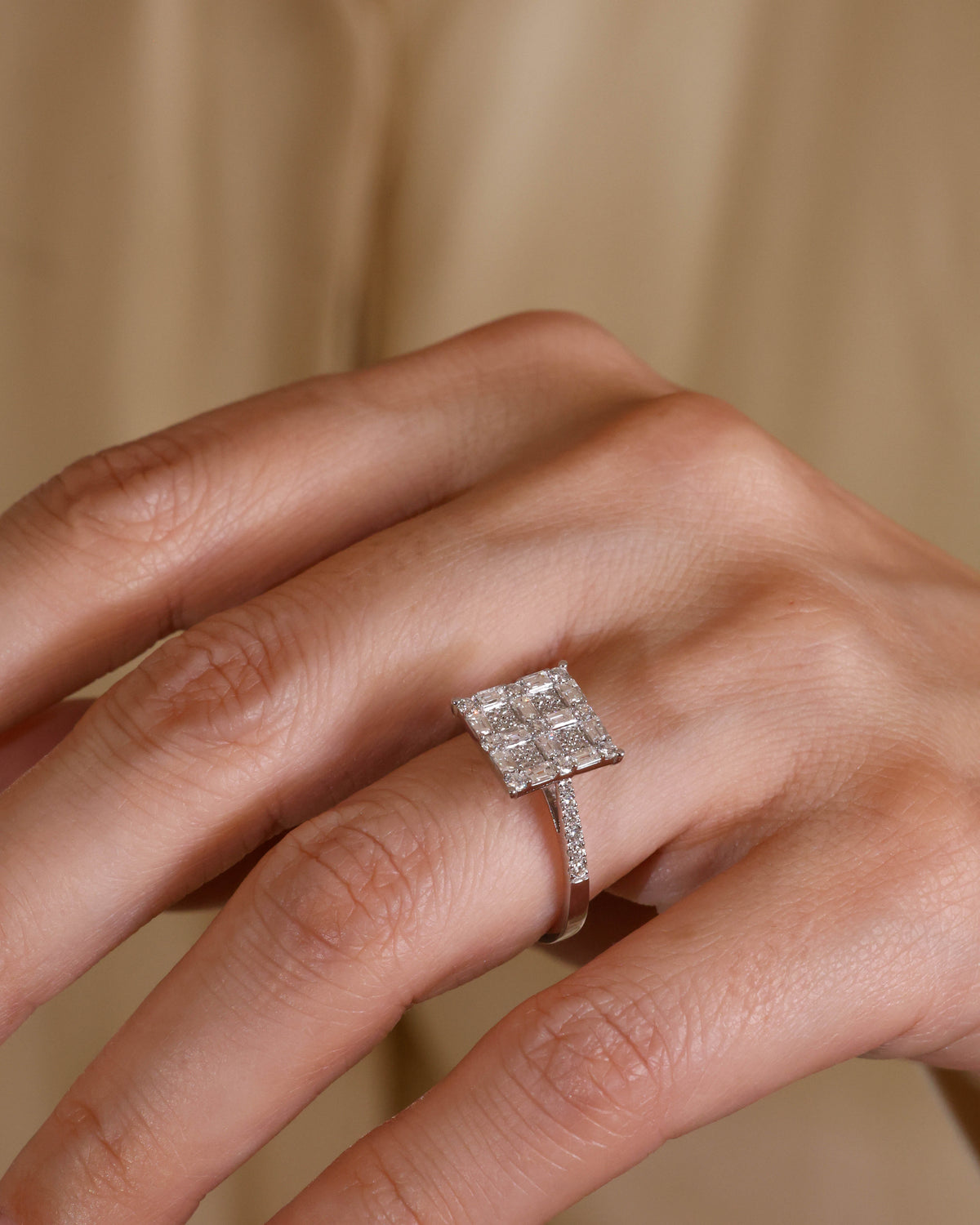 Baguette and Round Diamond Chessboard Cluster Ring in 18K White Gold – view 3