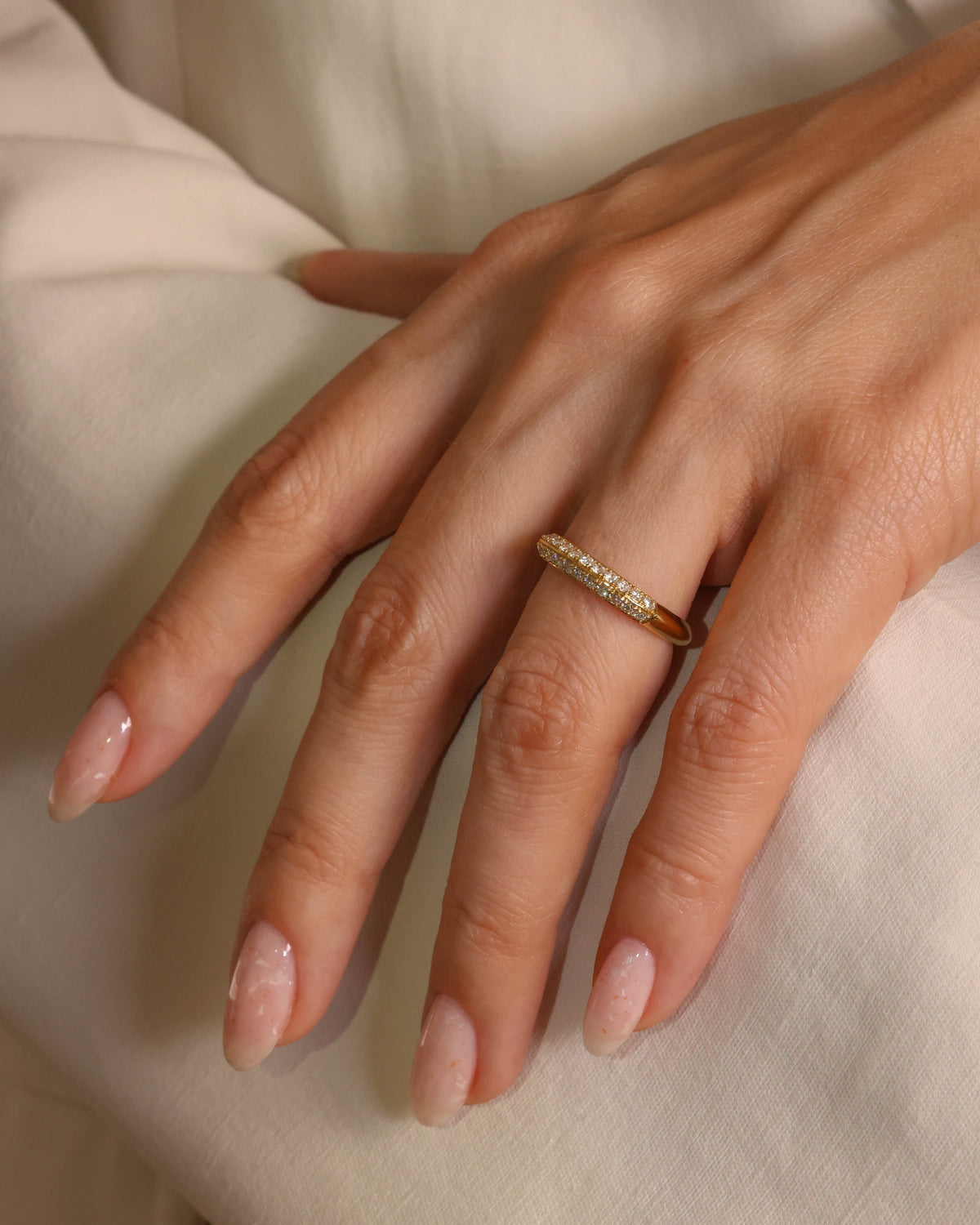 Curved Knife-Edge Diamond Ring in 18K Yellow Gold, 0.58 ct