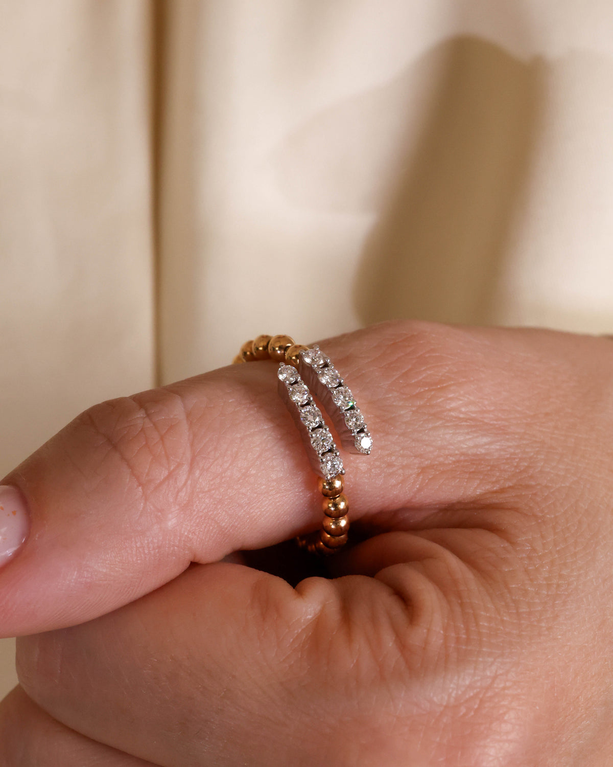 FLEXIBLE natural DIAMOND RING
