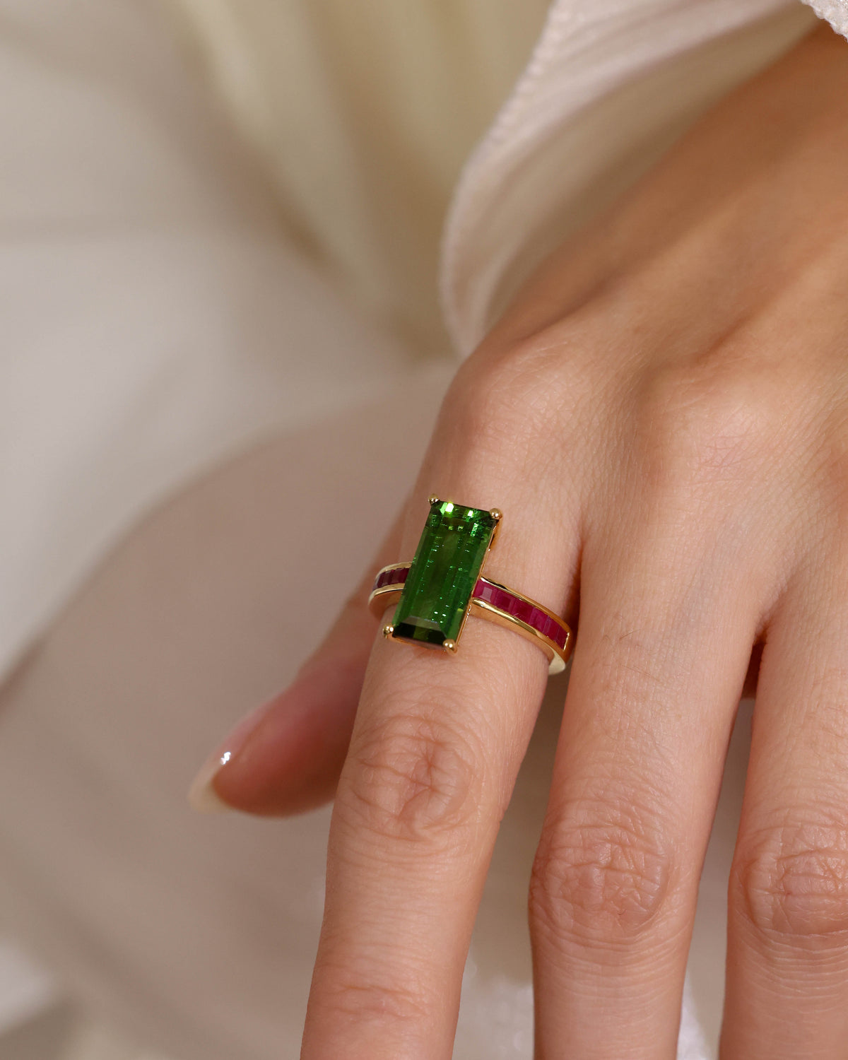 Elongated Emerald-Cut Green Tourmaline and Red Enamel Ring in 18K Yellow Gold, 5.75 ct