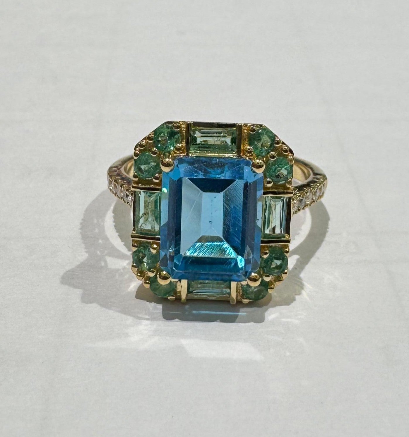 0.19 ct baguette cut emerald and diamond 18k yellow gold ring