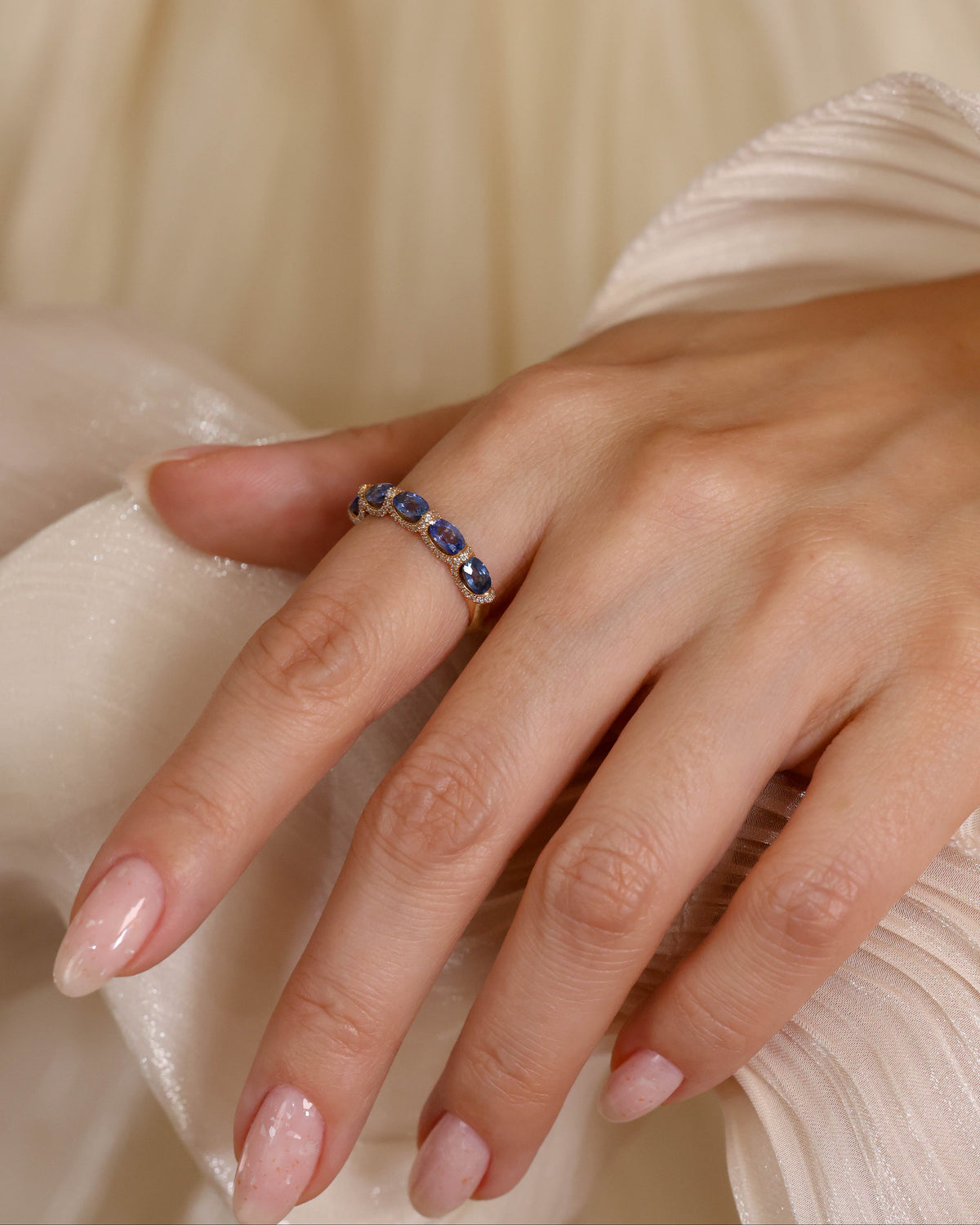 Tanzanite & Diamond Scalloped Cabochon Ring in 18K Rose Gold, 1.62 ct