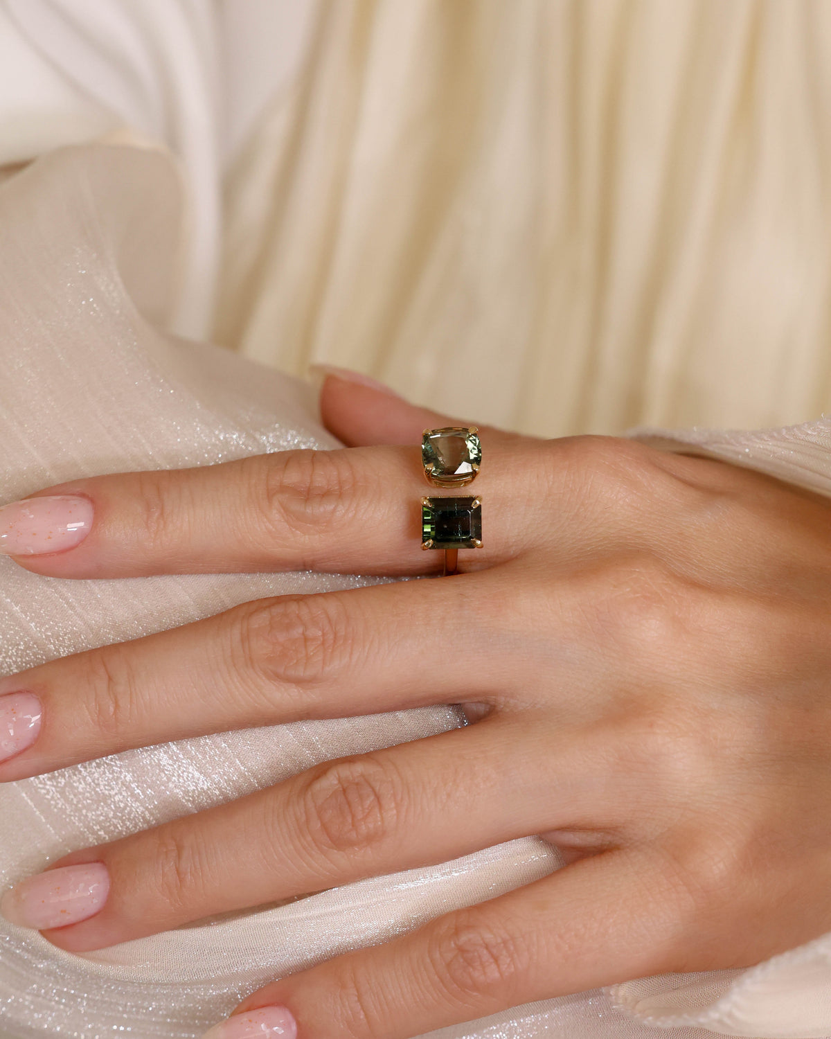 Color Stone Toi et Moi Ring in 18K Yellow Gold, 2.69 ct