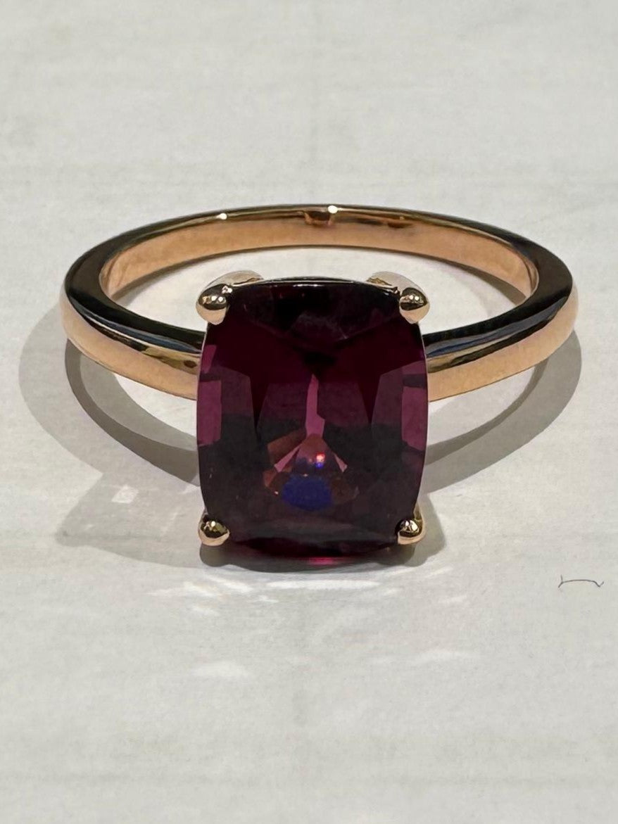 4.07 ct Purple Garnet Ring in 18K Rose Gold