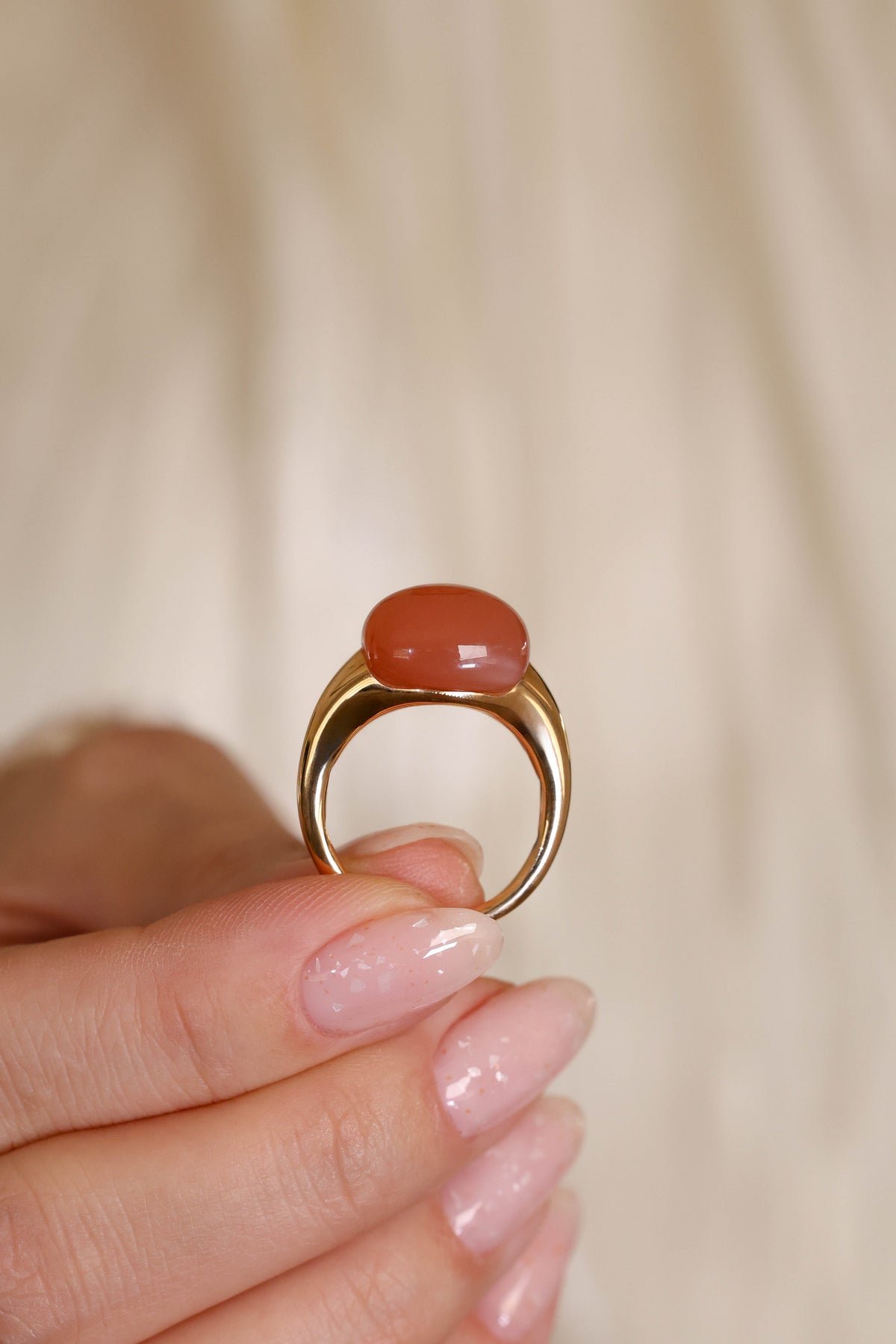 Moonstone Cabochon Ring in 18K Rose Gold – view 2