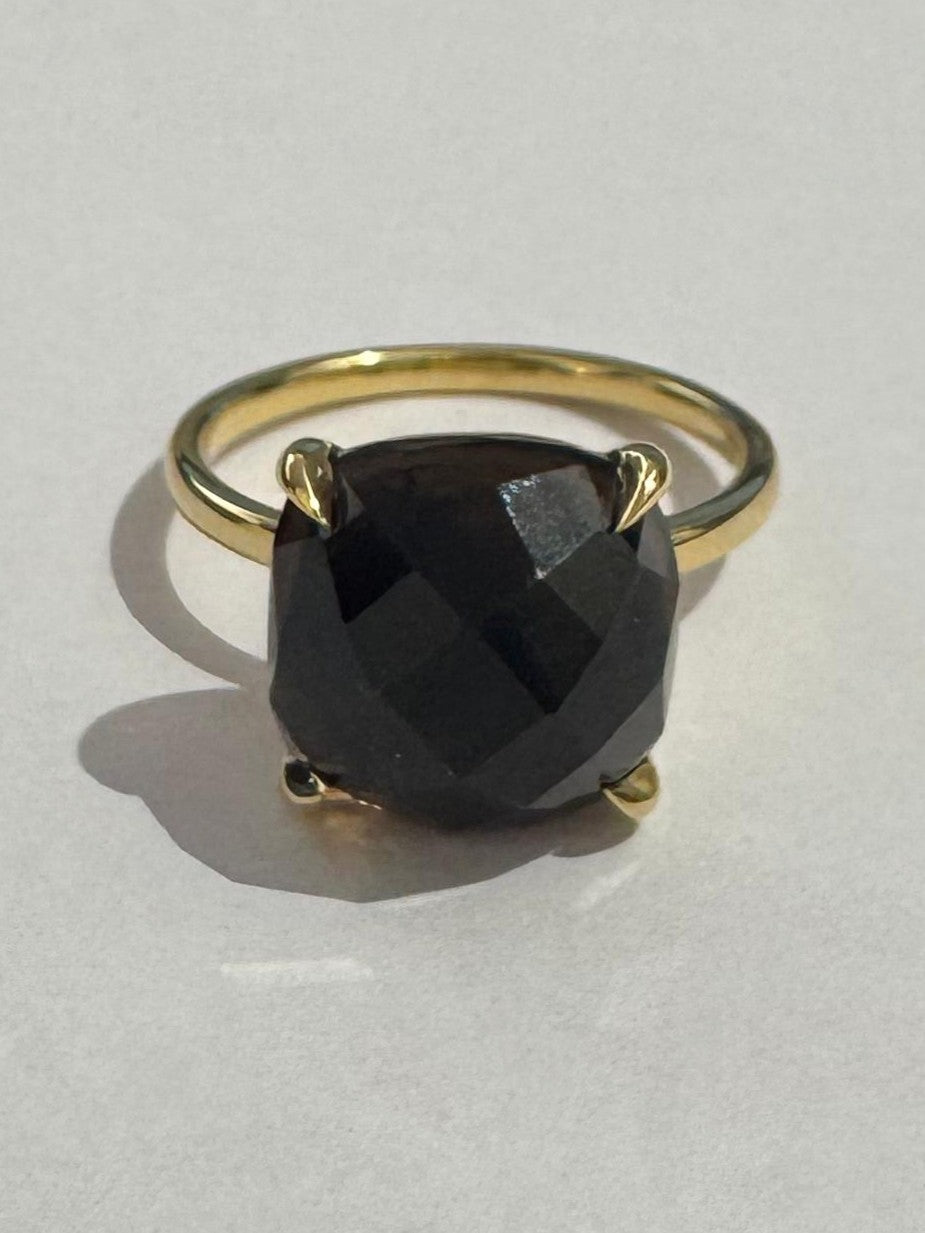 7.45 ct color stone 18k yellow gold ring