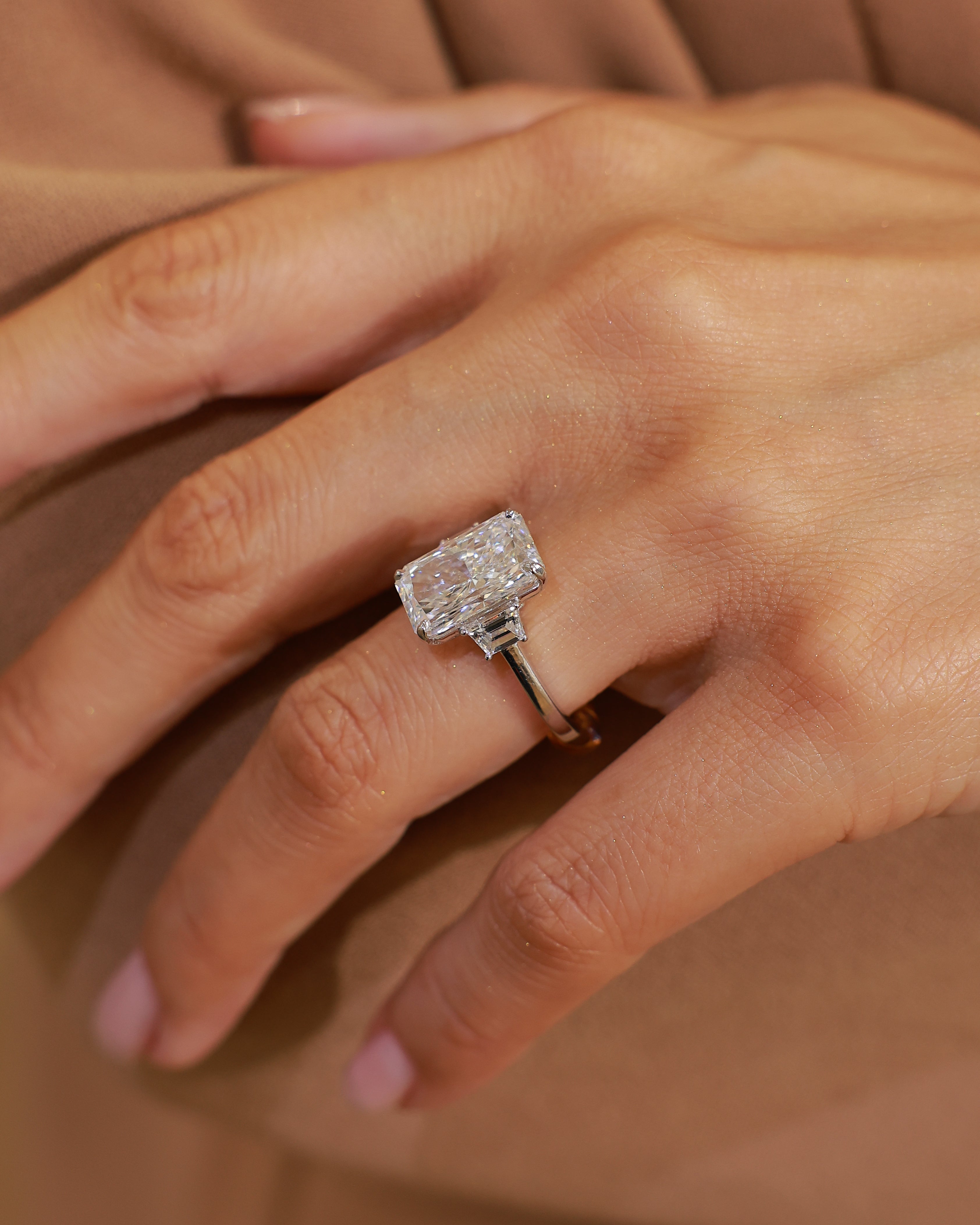 5.88 ct radiant cut lab grown diamond 18k white gold ring