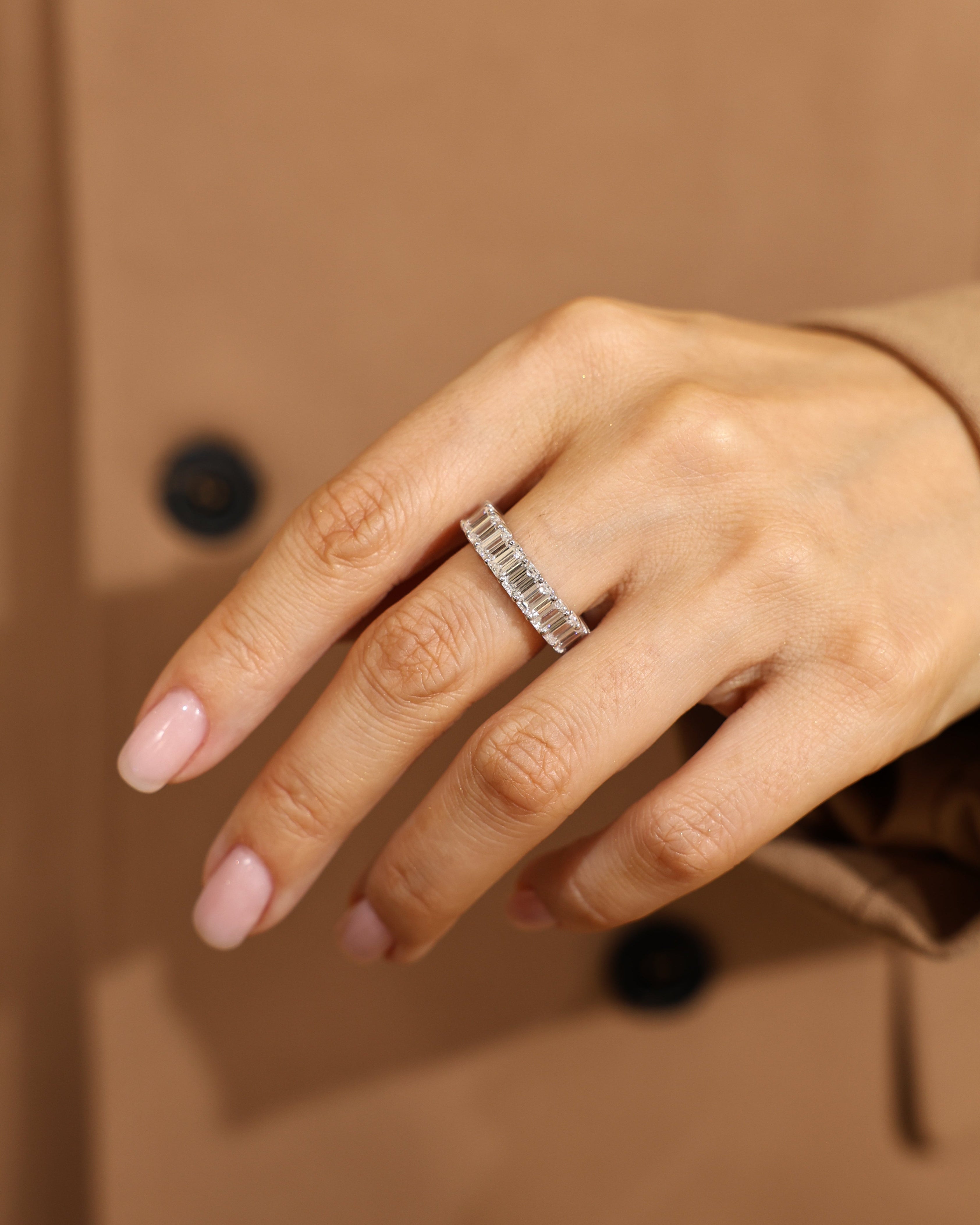 ENDLESS RING - EMERALD CUT 6,86 ct.