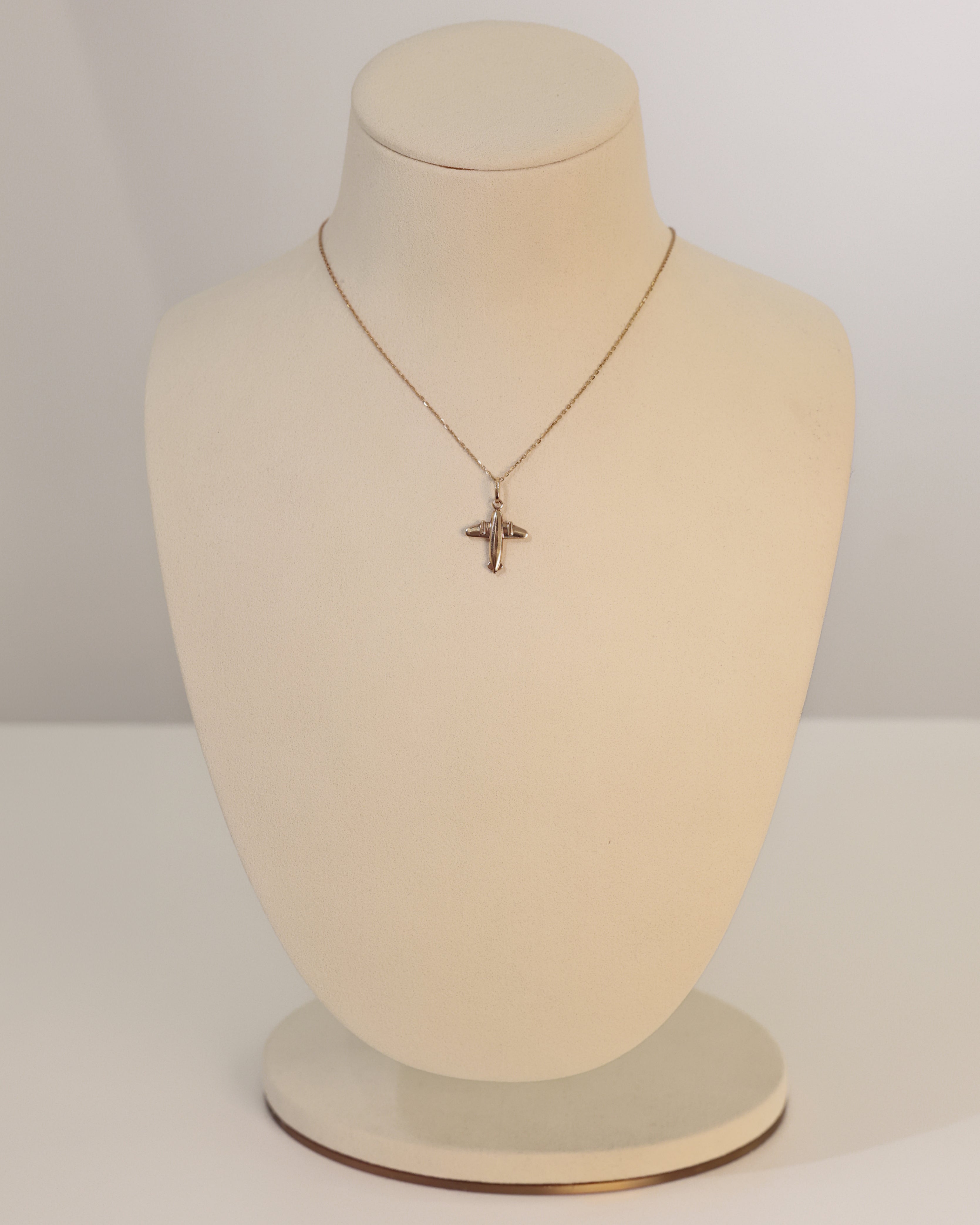 GOLD AIRPLANE PENDANT