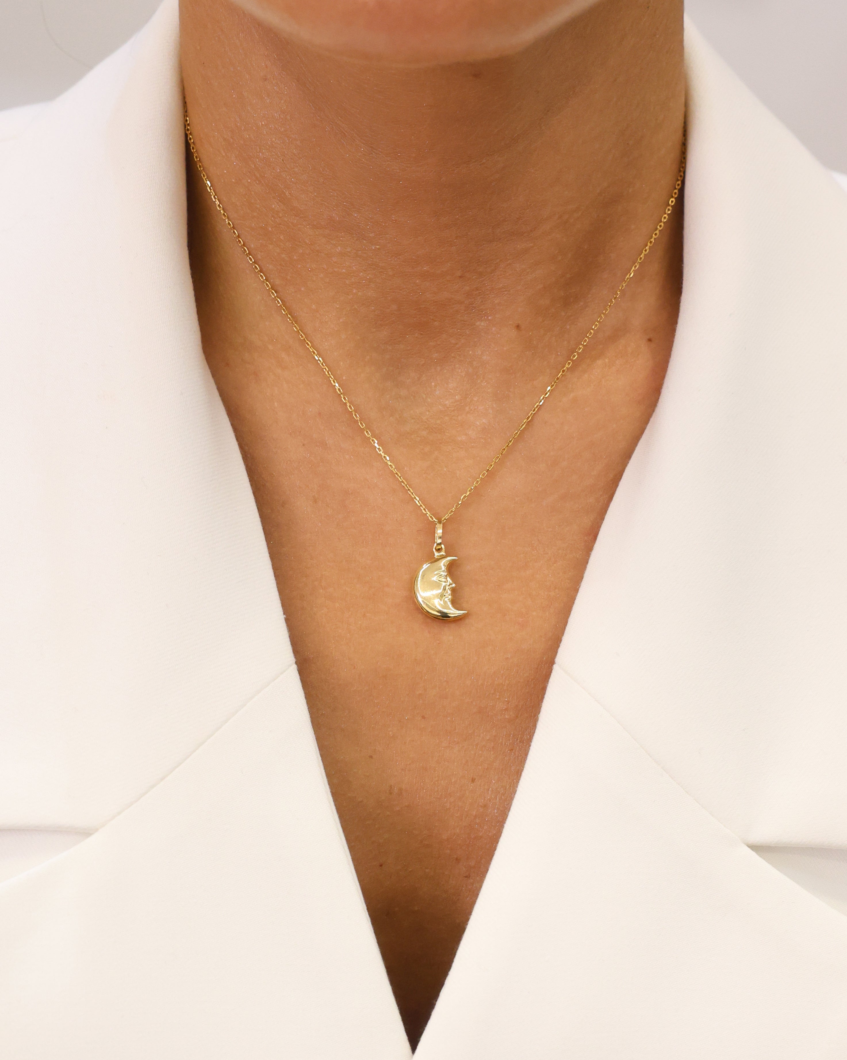GOLD MOON PENDANT