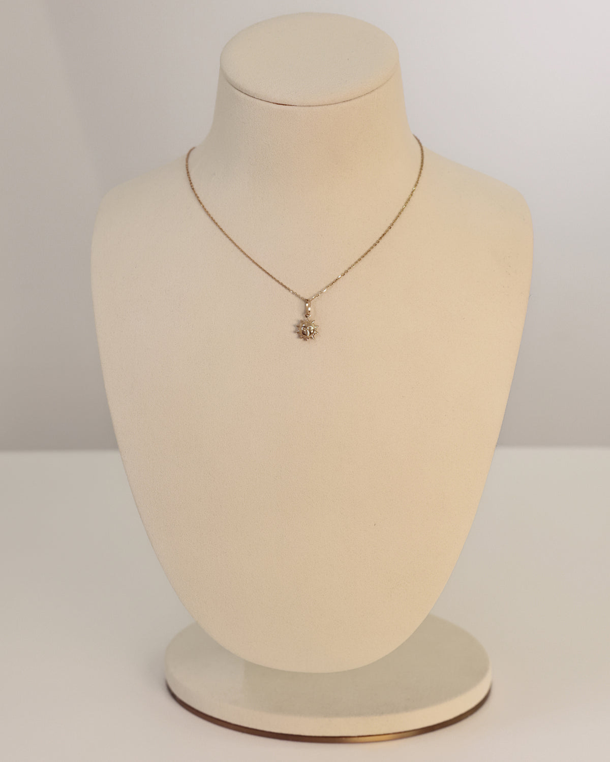 Gold Sun Pendant in 18K Yellow Gold – view 2