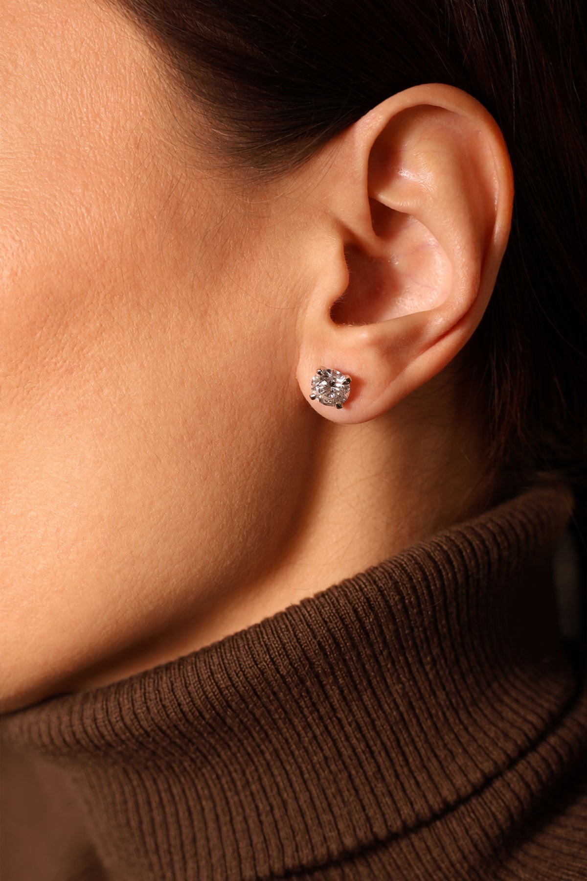 Round Lab Diamond Studs 4.00 Carat in 18K White Gold