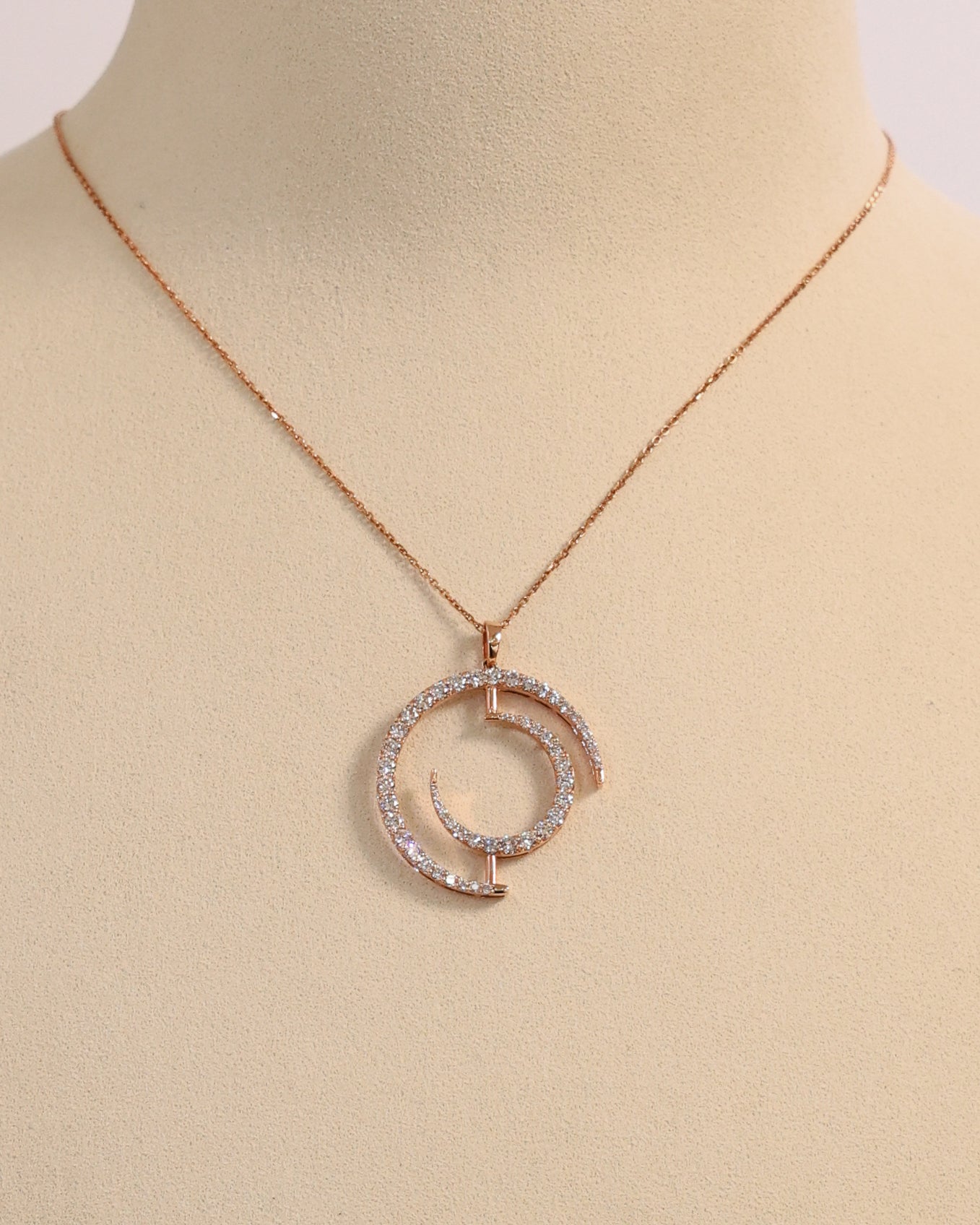 MOON NECKLACE LAB-GROWN DIAMOND