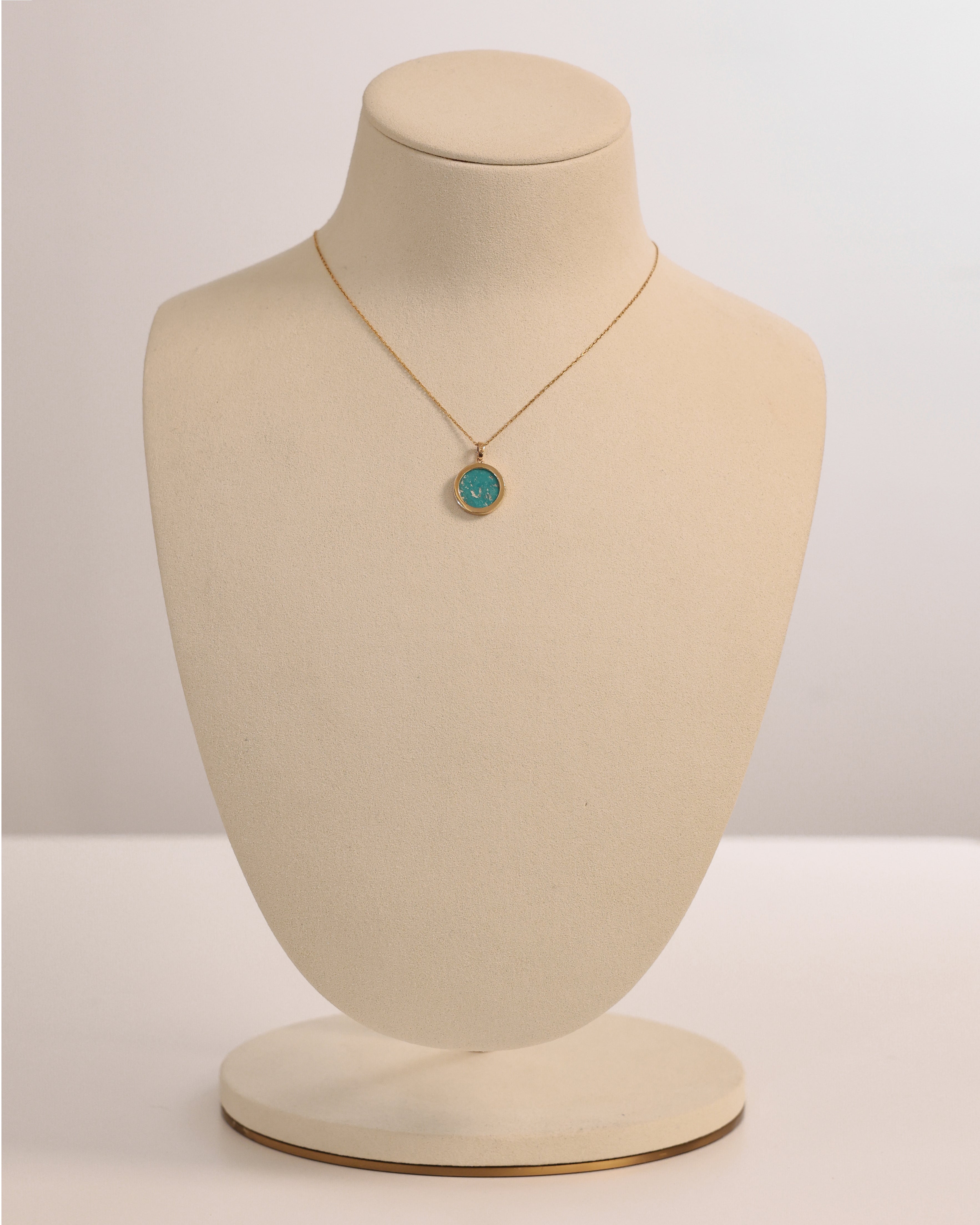 TURQUOISE MINI CIRCLE PENDANT