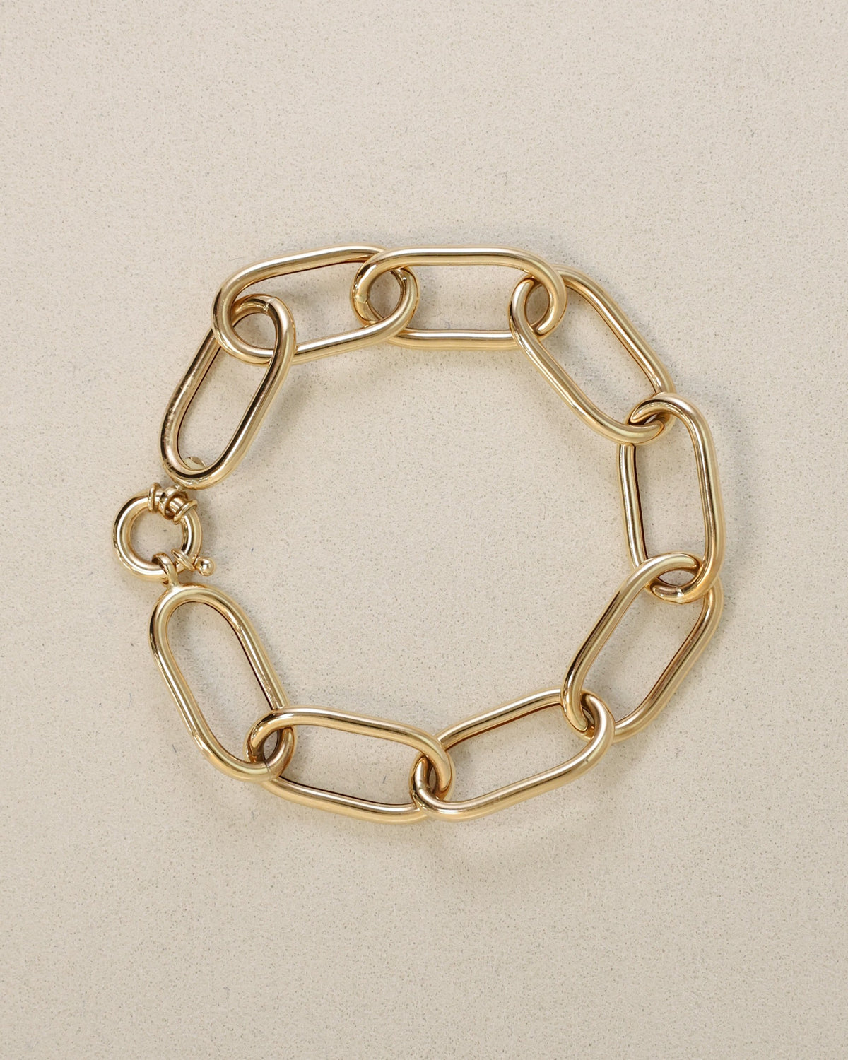 Rounded Oval Link Bracelet